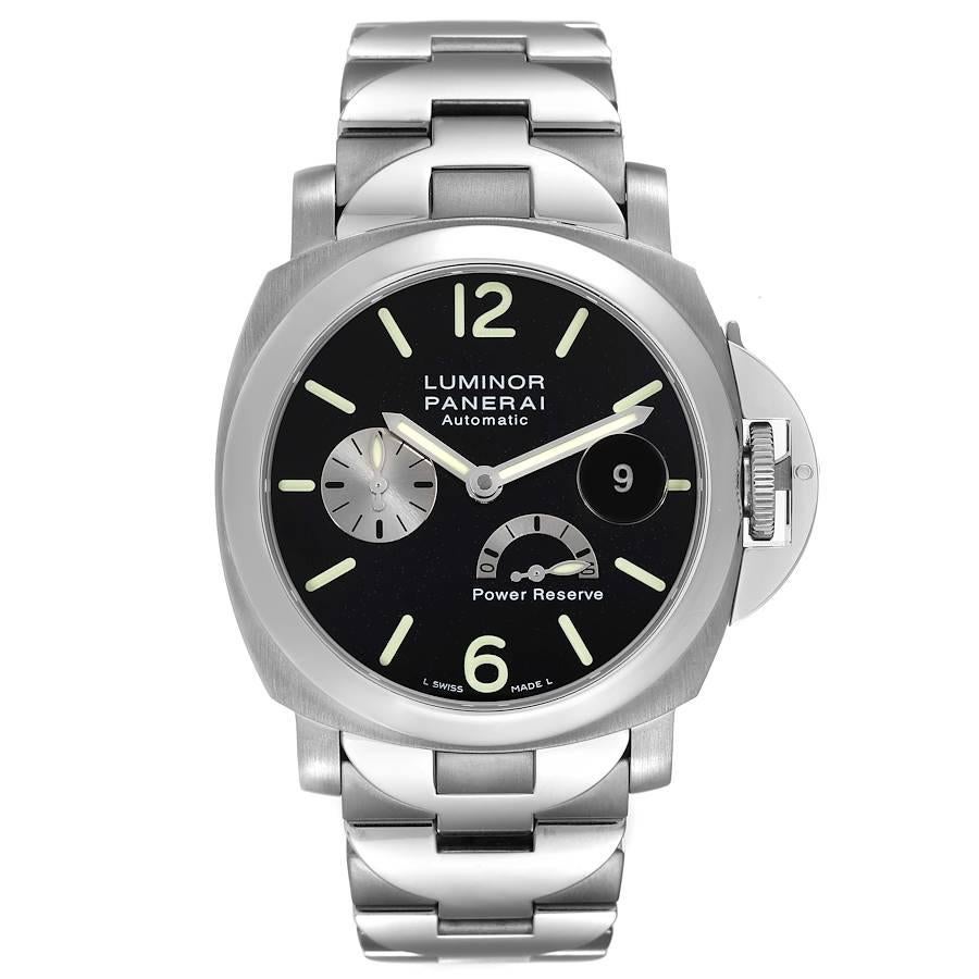 Panerai Luminor Power Reserve Automatic Titanium Watch PAM00171 Box Card. Automatisches Uhrwerk mit Selbstaufzug. Zweiteiliges, poliertes und gebürstetes, kissenförmiges Titangehäuse mit einem Durchmesser von 44,0 mm. Polierter patentierter