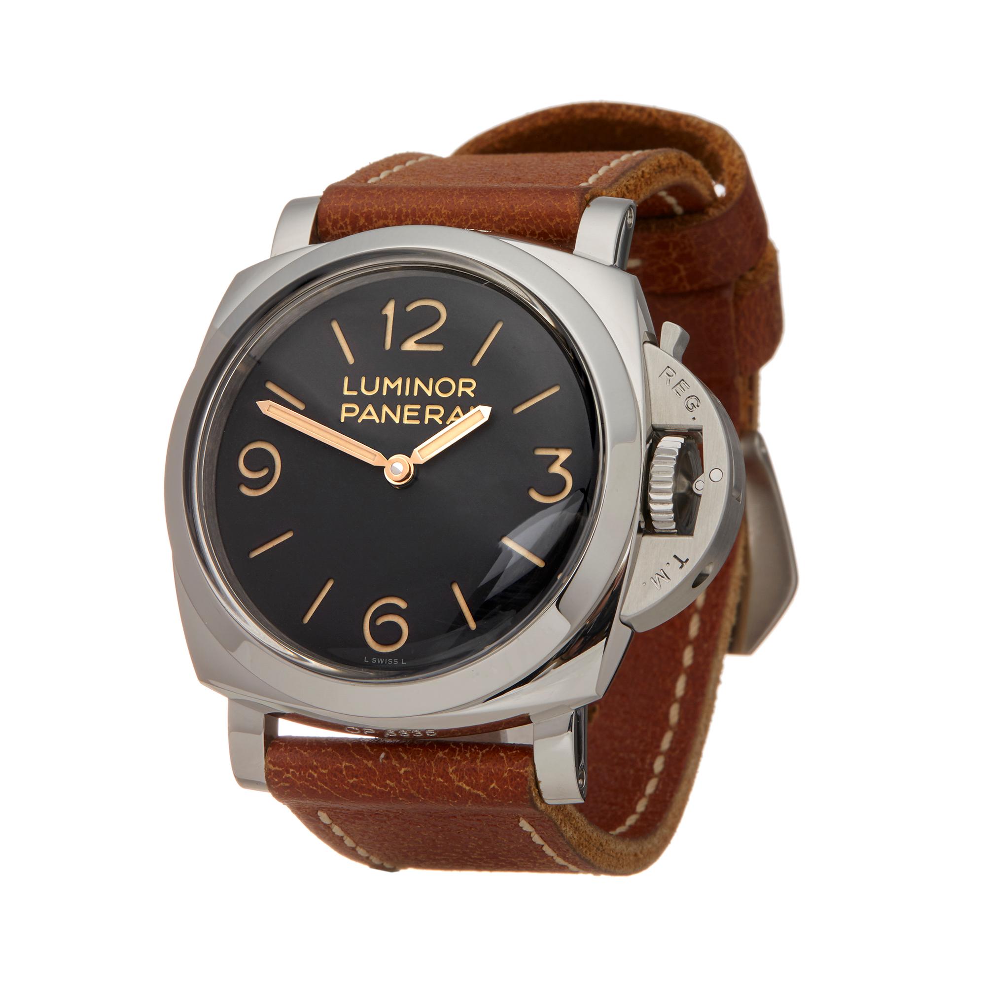 Reference: W6038
Manufacturer: Panerai
Model: Luminor
Model Reference: PAM00372
Age: 1st January 2012
Gender: Men's
Box and Papers: Box, Manuals and Guarantee
Dial: Black Arabic
Glass: Sapphire Crystal
Movement: Mechanical Wind
Water Resistance: To