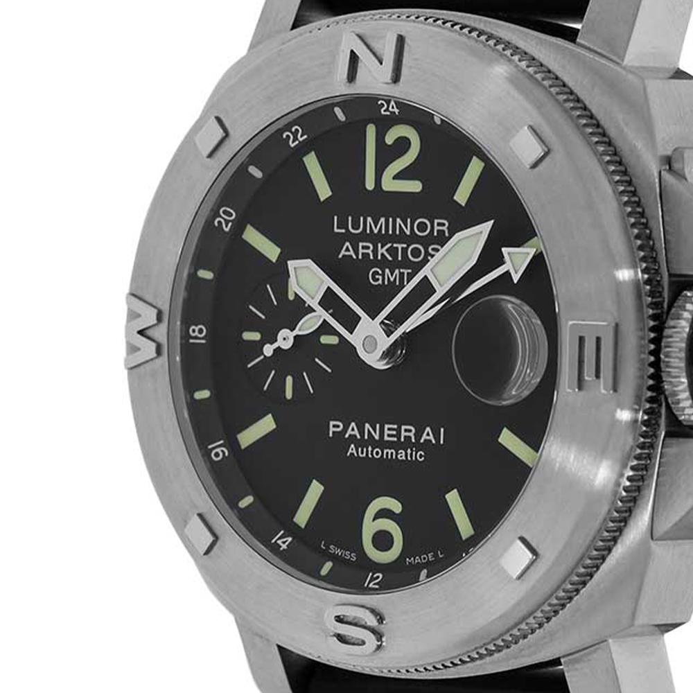 Modern Panerai Luminor Stainless-Steel Submersible GMT Black Diver Watch PAM00186 For Sale