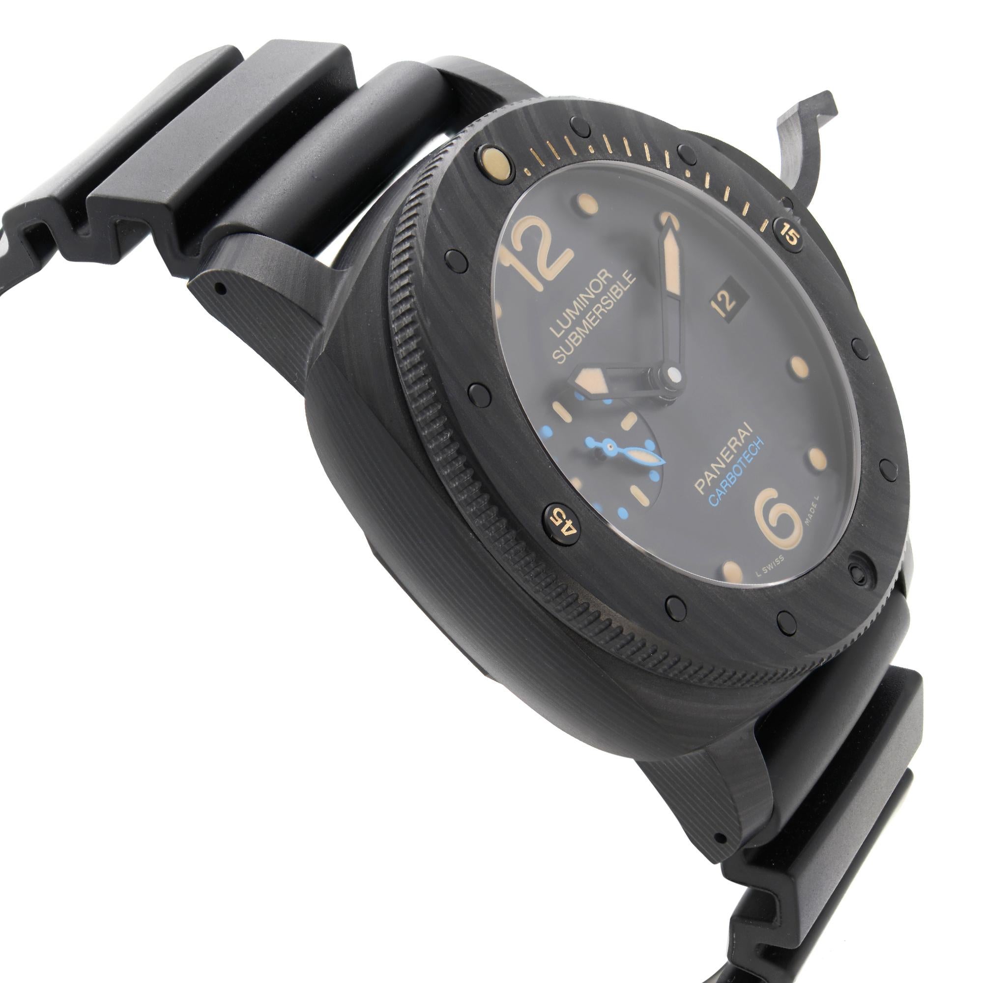 panerai men's luminor submersible 1950 3 day black dial strap watch