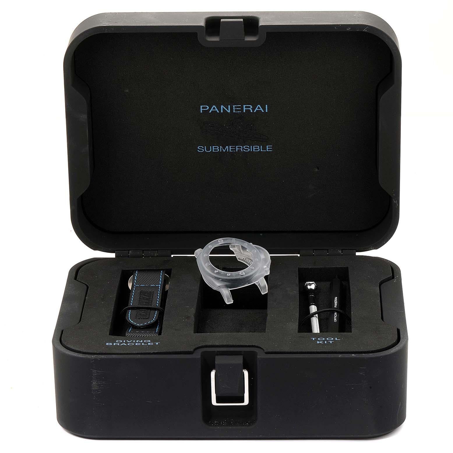 Panerai Luminor Submersible Black Rubber Strap Men's Watch PAM00683 For Sale 7