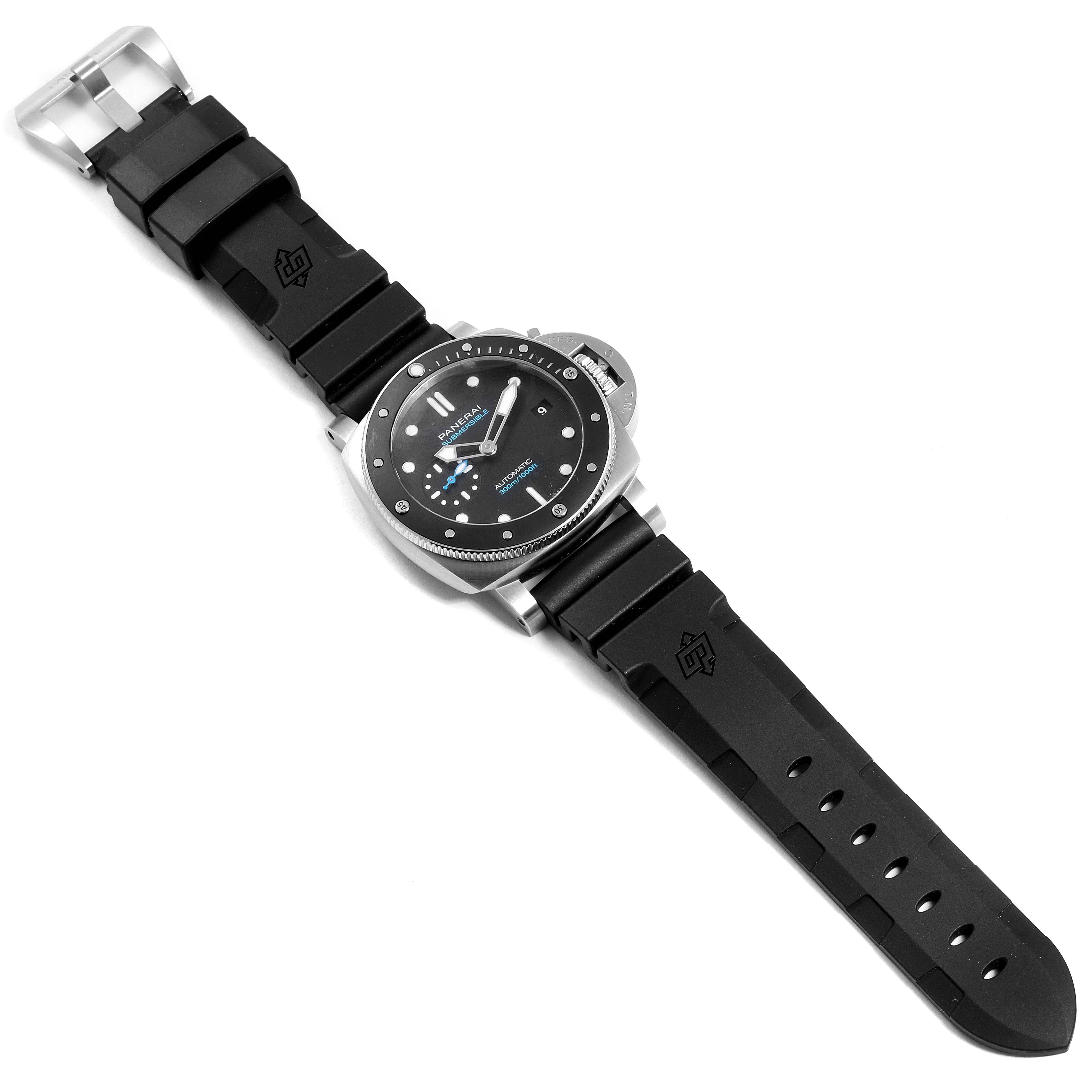 Panerai Luminor Submersible Black Rubber Strap Men's Watch PAM00683 For Sale 6