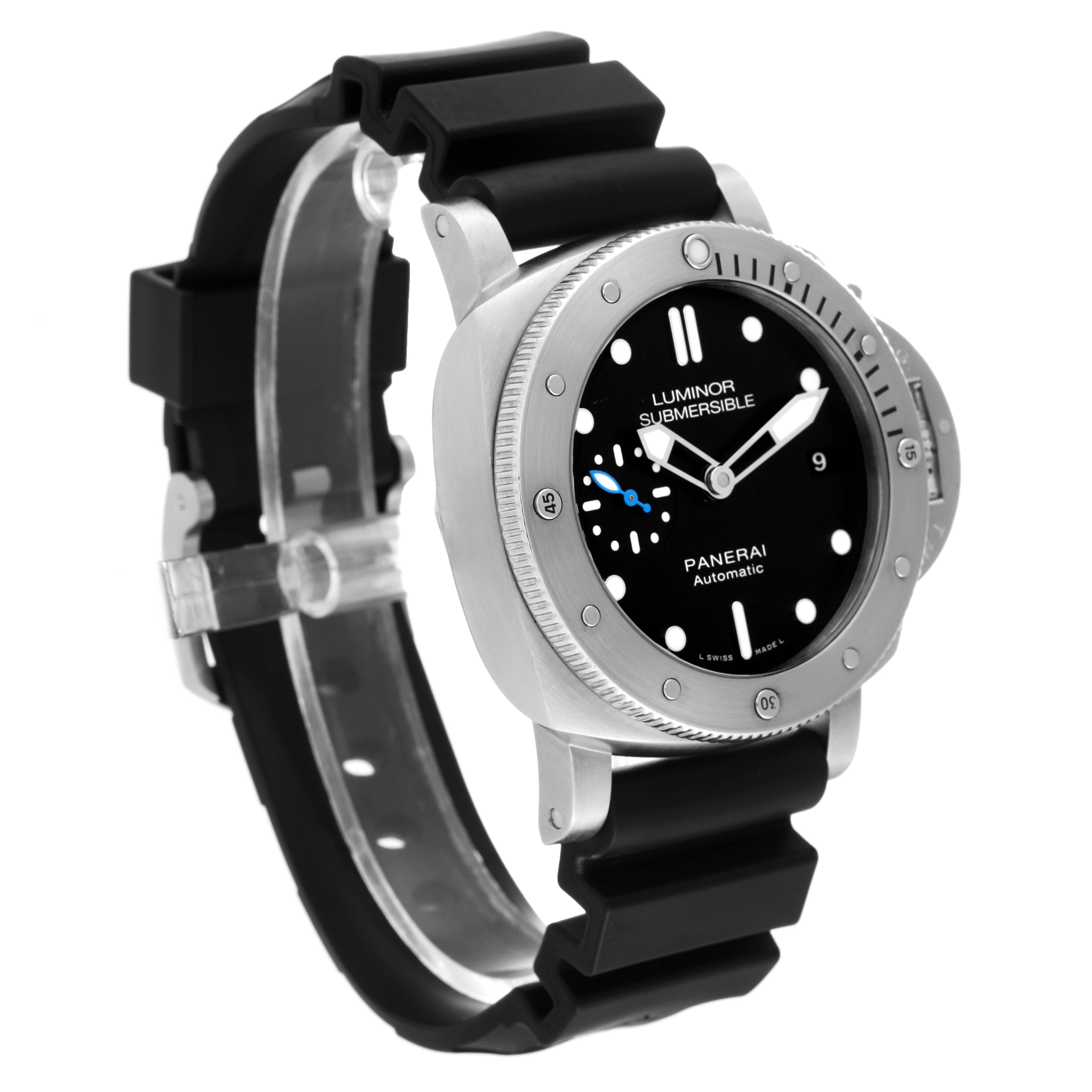 Panerai Luminor Submersible 42mm Steel Mens Watch PAM00682 Box Papers For Sale 3