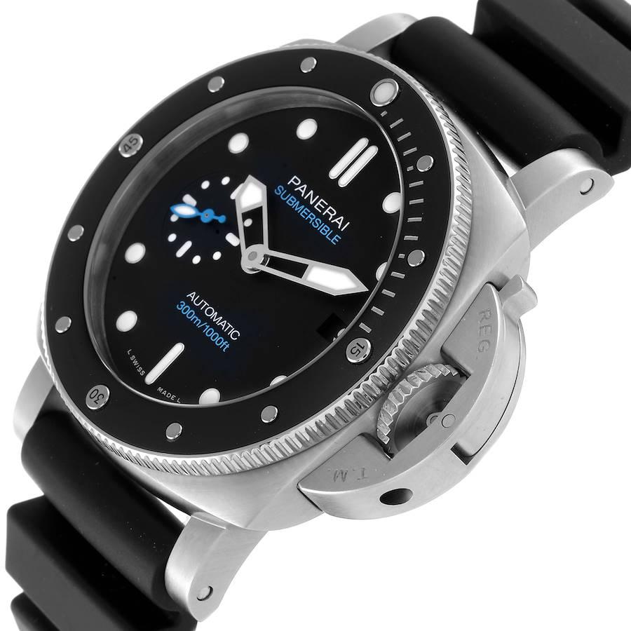 Panerai Luminor Submersible Steel Mens Watch PAM00683 Box Papers In Excellent Condition In Atlanta, GA