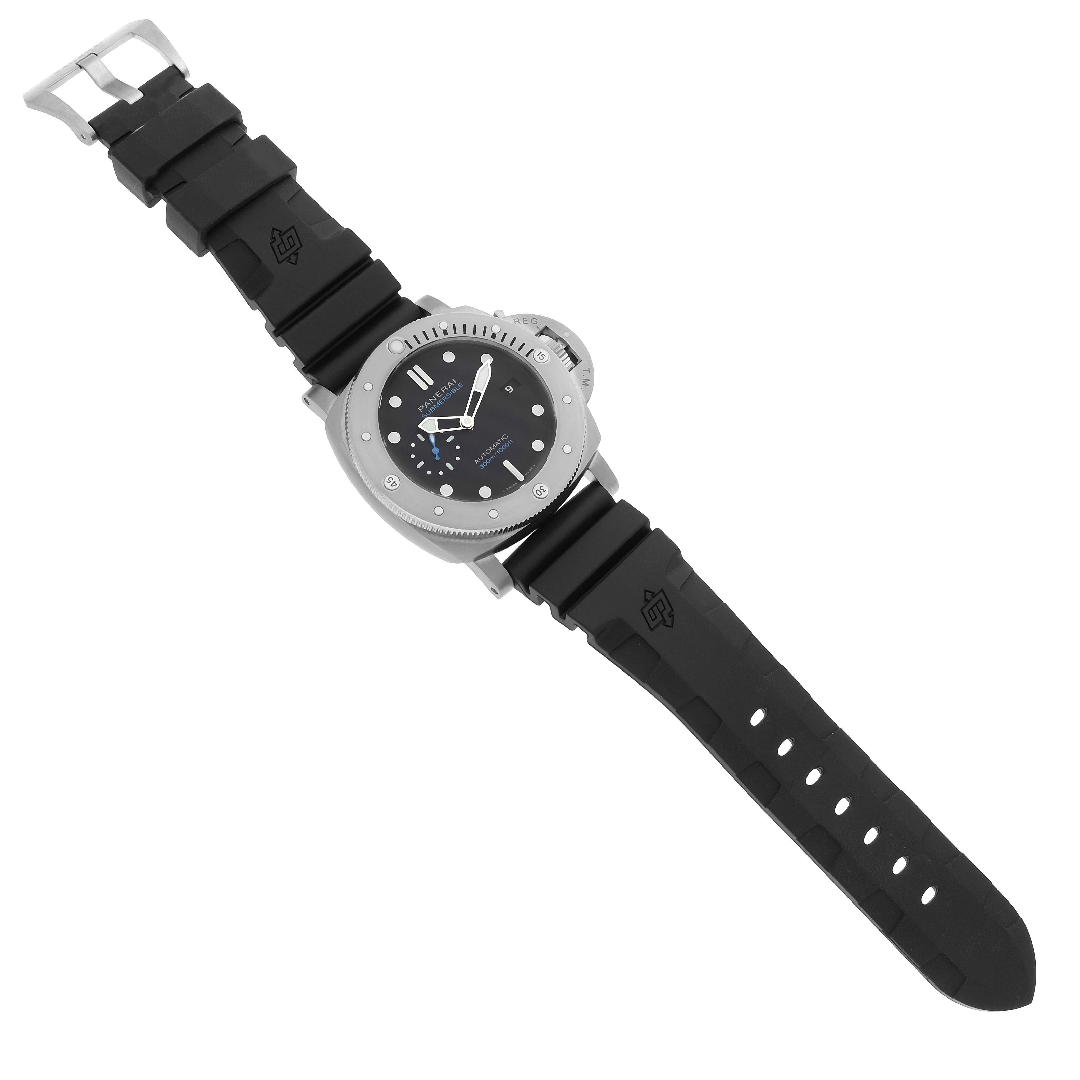 Panerai Luminor Submersible 47 3 Tage Titan Herrenuhr PAM01305 Box Papiere 5