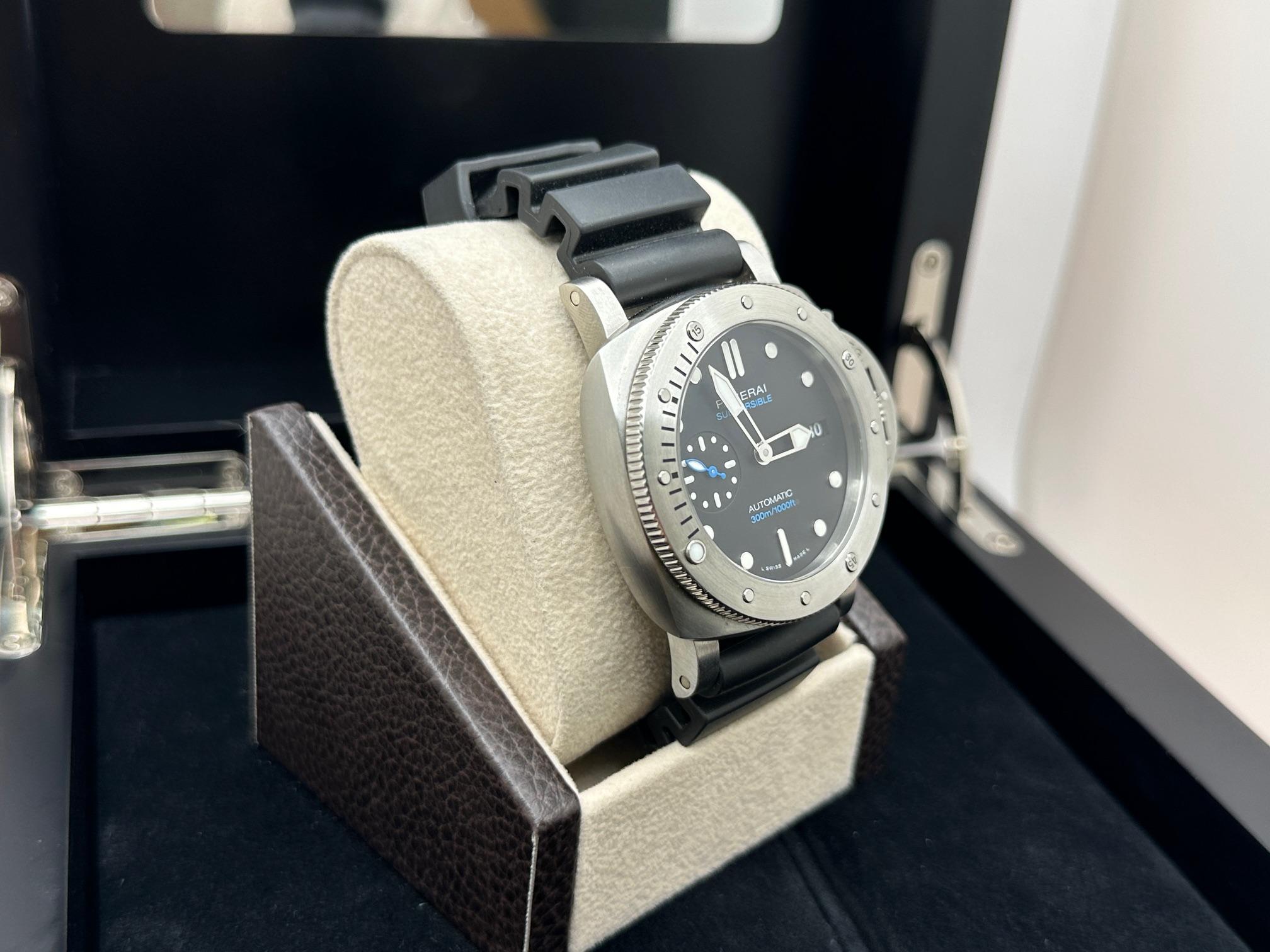 Panerai Luminor Submersible PAM00973 PAM 973 42mm Quadrante Nero Scatola Documenti in vendita 6