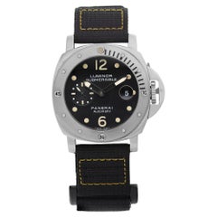 Panerai Luminor Submersible Stahl Schwarzes Zifferblatt Automatik-Herrenuhr PAM00024