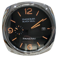 Horloge murale officiellement certifiée Panerai