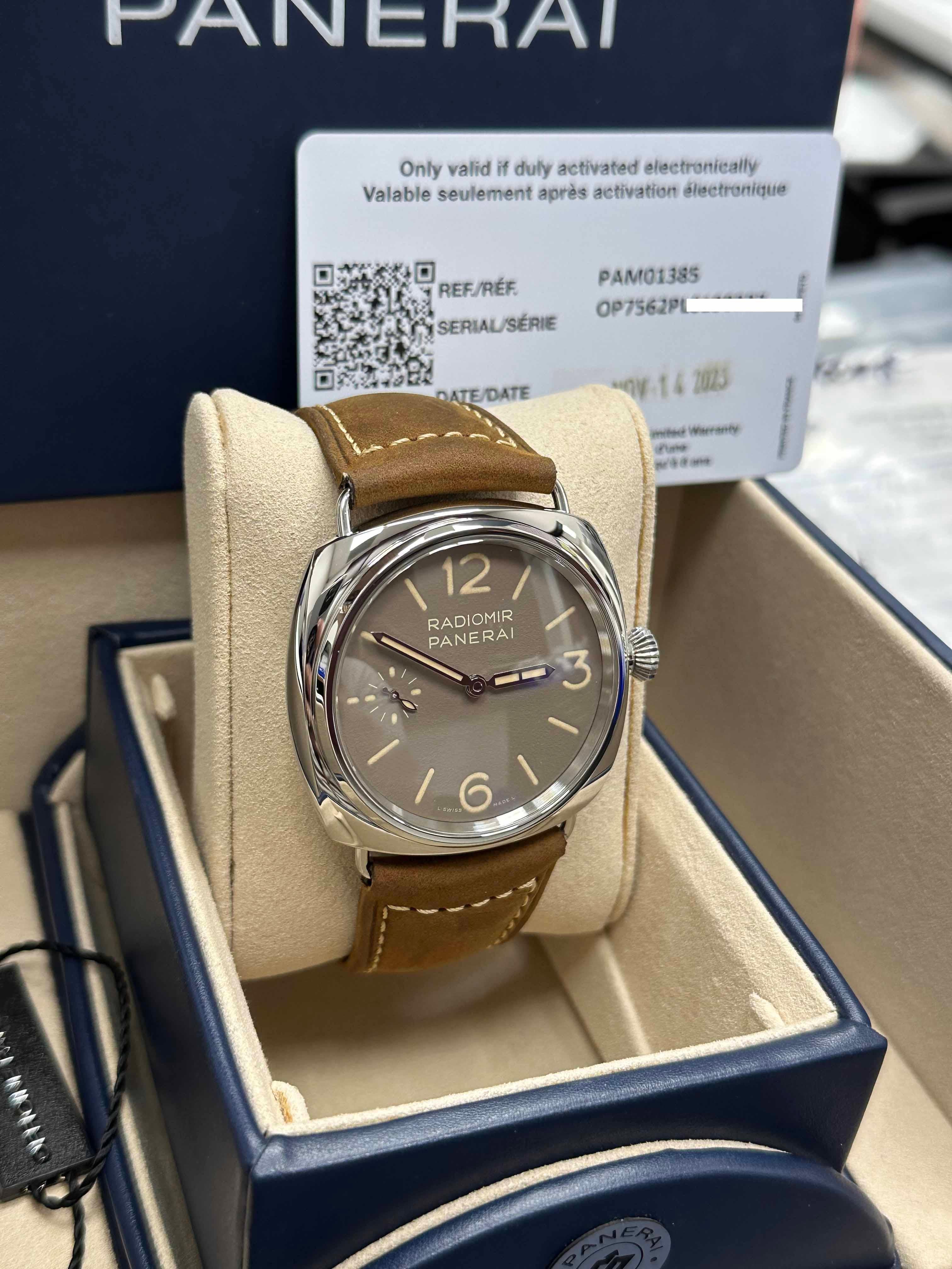 Numero di stile: PAM01385 PAM1385


Anno: 2023

 

Model: Luminor Officine

 

Materiale della cassa: Acciaio inossidabile

 

Fascia: Pelle

 

Lunetta: Acciaio inossidabile 

 

Quadrante: Marrone 

 

Volto: Cristallo di zaffiro 

 

Dimensioni