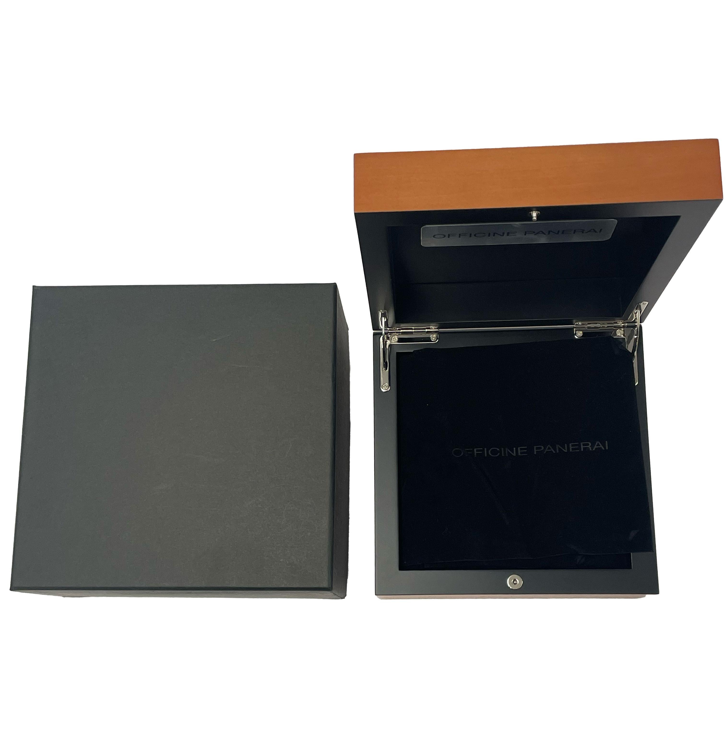 Panerai Radiomir 3 Tag PAM00504 Herrenuhr in Composite im Angebot 2