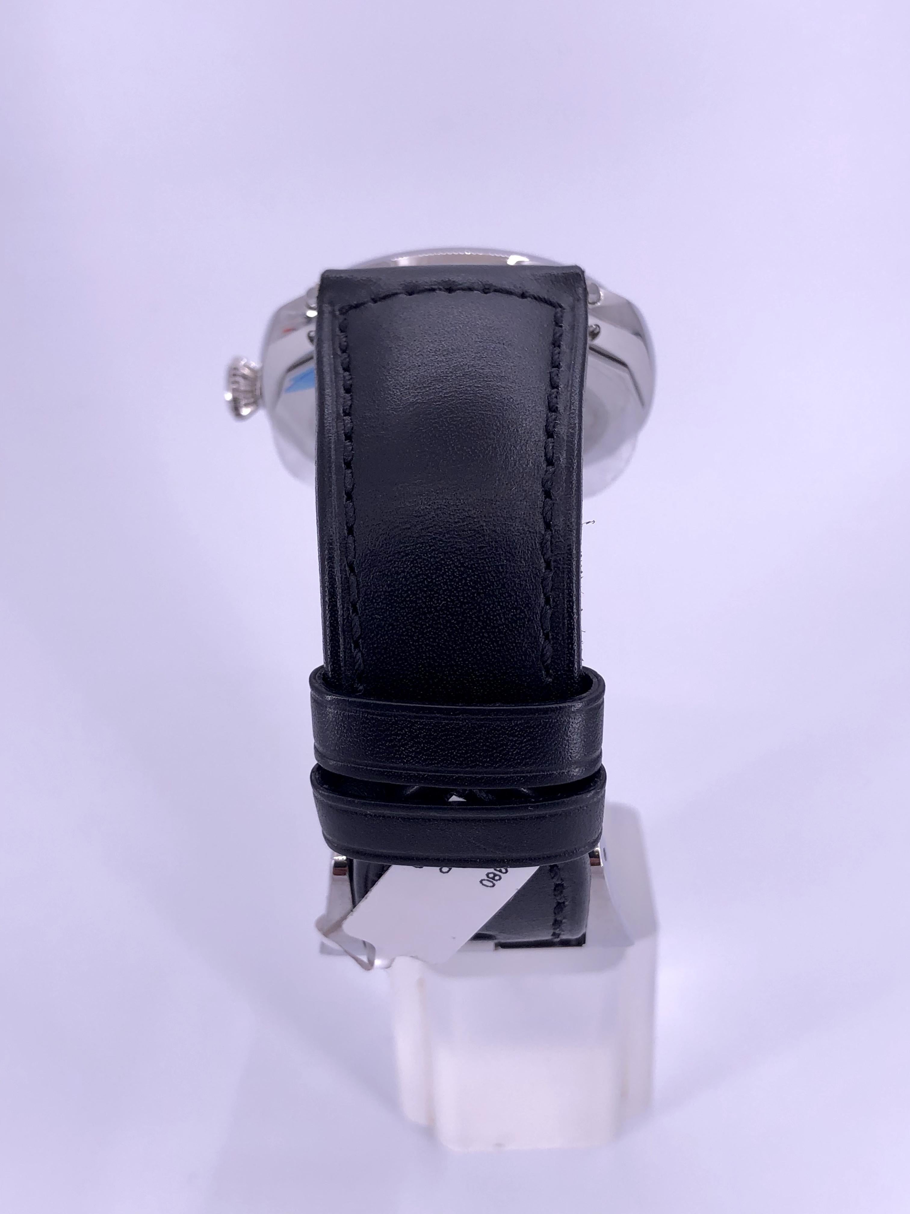 Panerai Radiomir Black Seal Logo Stainless Steel PAM380 In Good Condition For Sale In BEVERLY HILLS, CA
