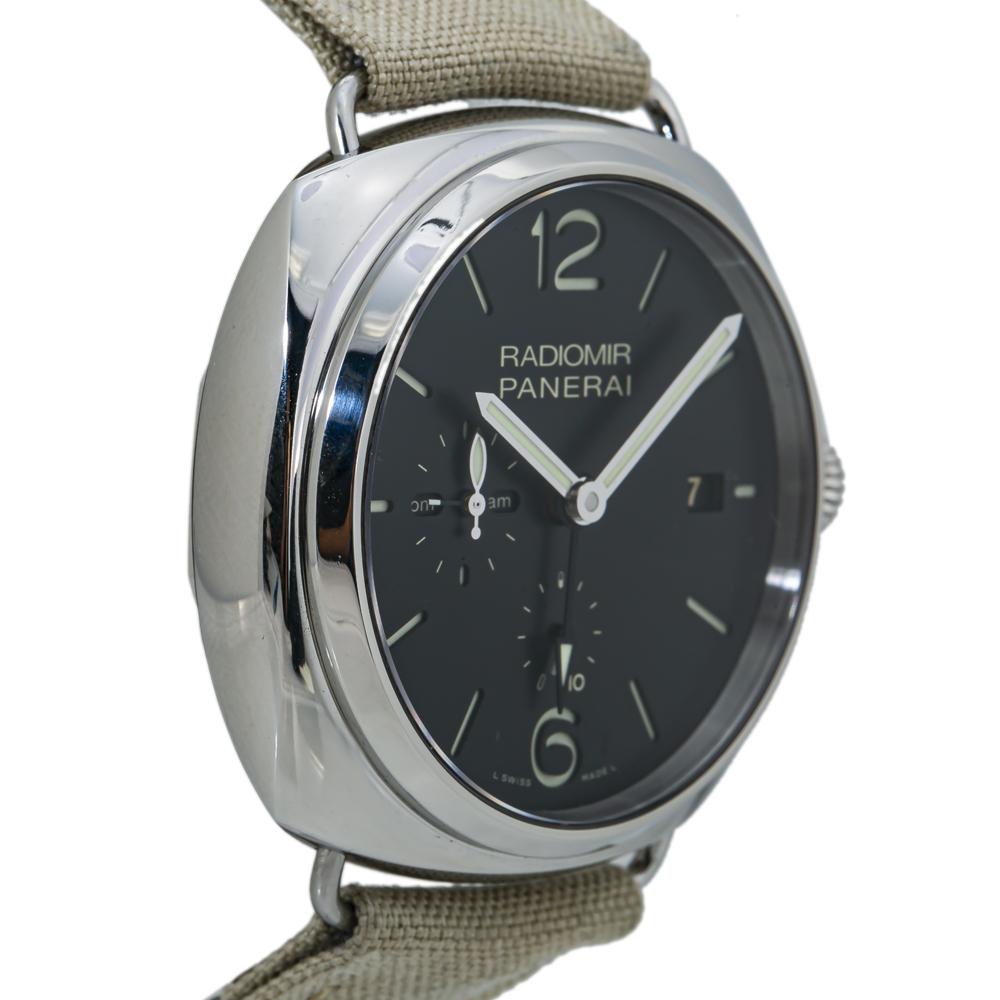 Contemporary Panerai Radiomir PAM00323 10 Days Automatic Black Dial Watch with Box For Sale