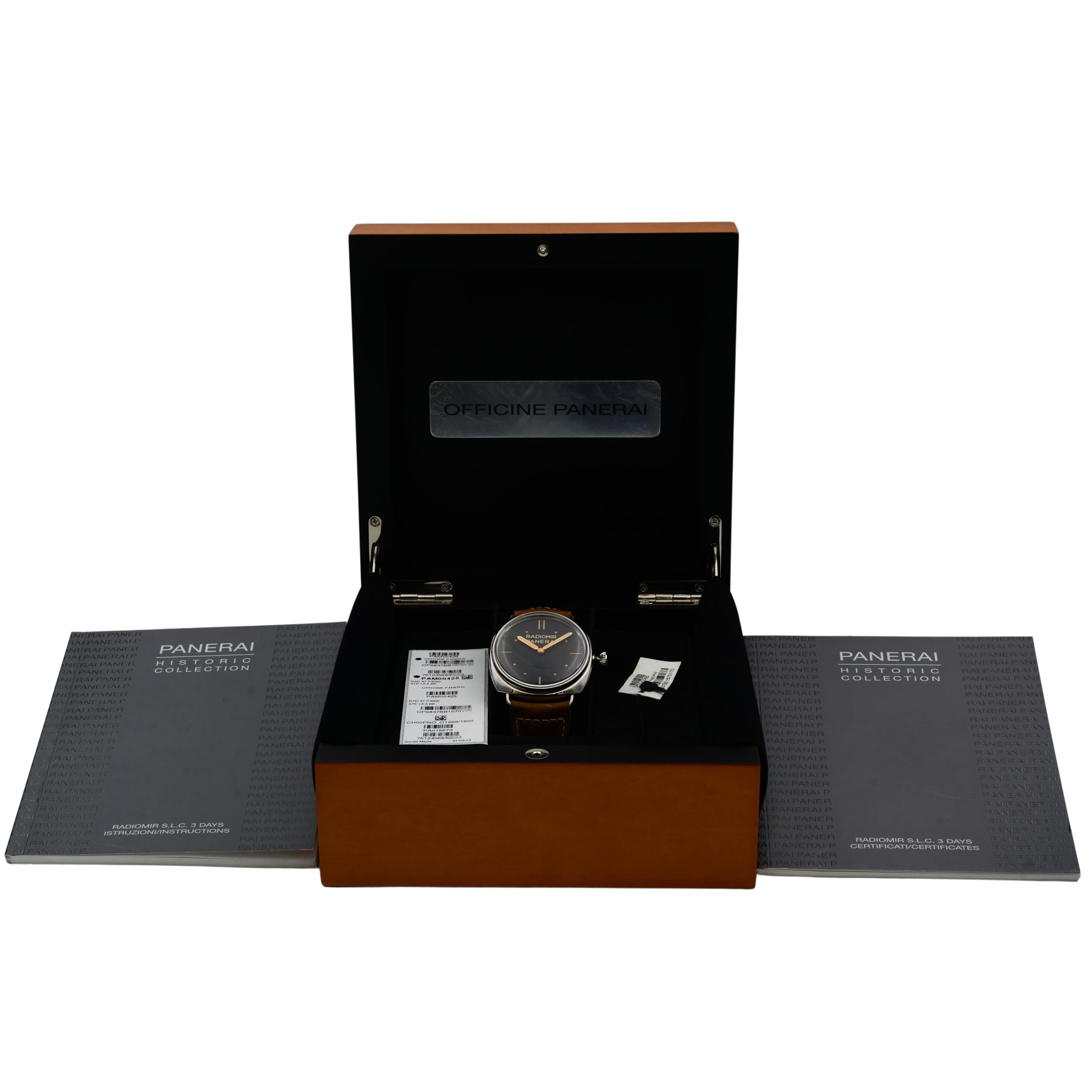 Panerai Radiomir SLC 3 Days Steel Black Dial Manual Wind Men's Watch PAM00425 In Good Condition In New York, NY