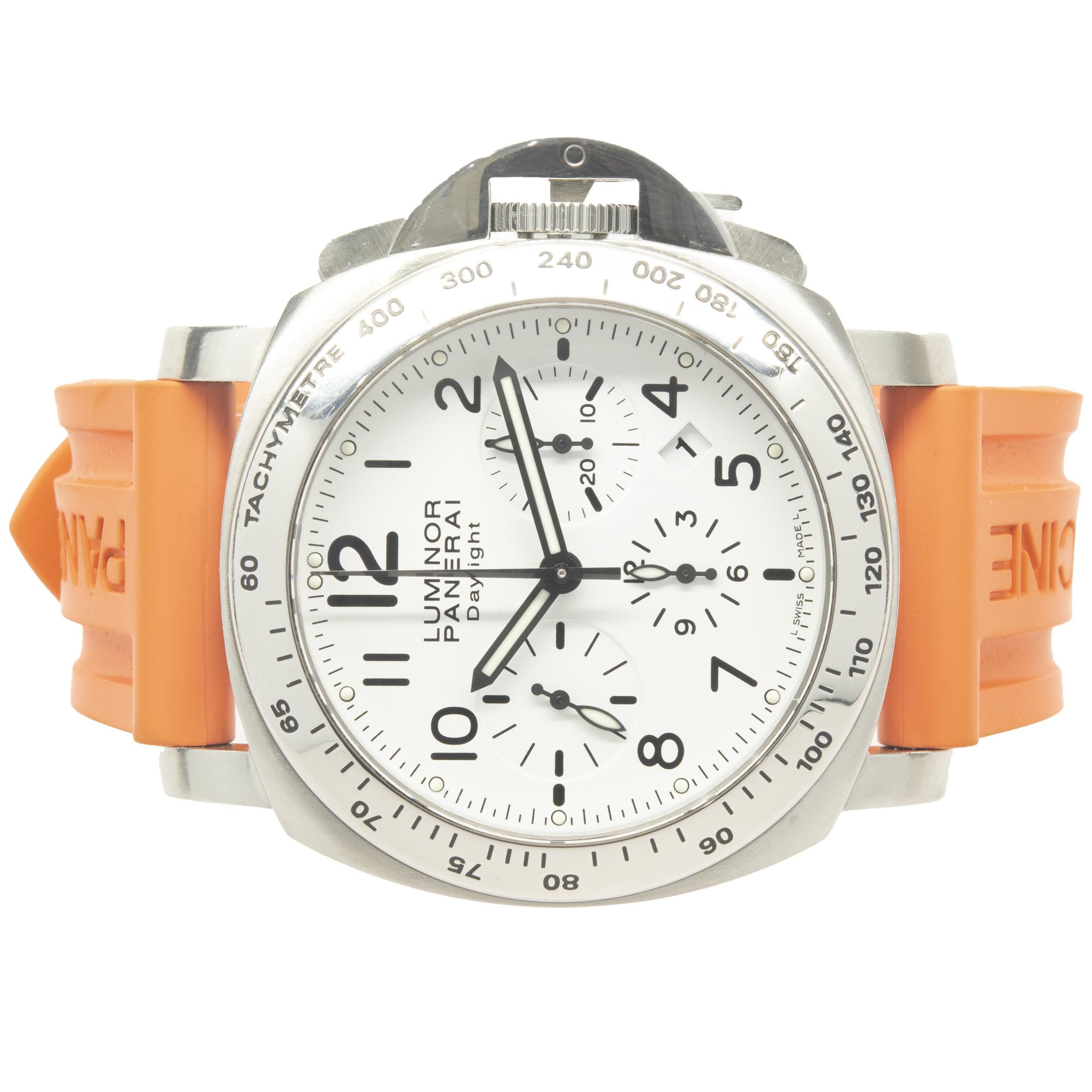 Movement: automatic
Function: hour, minute, small seconds, date, chronograph
Case: 44mm stainless steel case, sapphire crystal, tachymeter bezel, push-pull crown
Band: orange rubber strap, deployment clasp
Dial: white arabic chronograph
Reference: