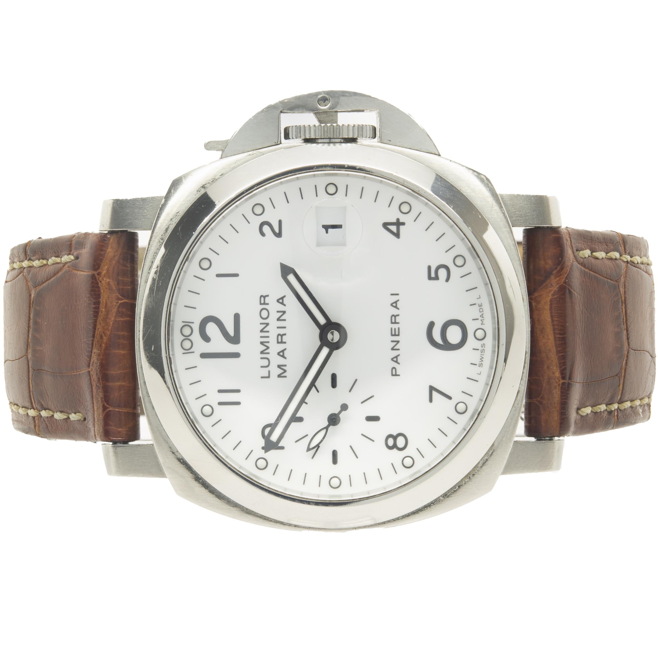 Movement: automatic
Function: hour, minute, small seconds, date
Case: 40mm stainless steel case, sapphire crystal, smooth bezel, push-pull crown
Band: Panerai brown leather strap, integrated clasp
Dial: white arabic
Reference: PAM 49
Serial #: GXXX