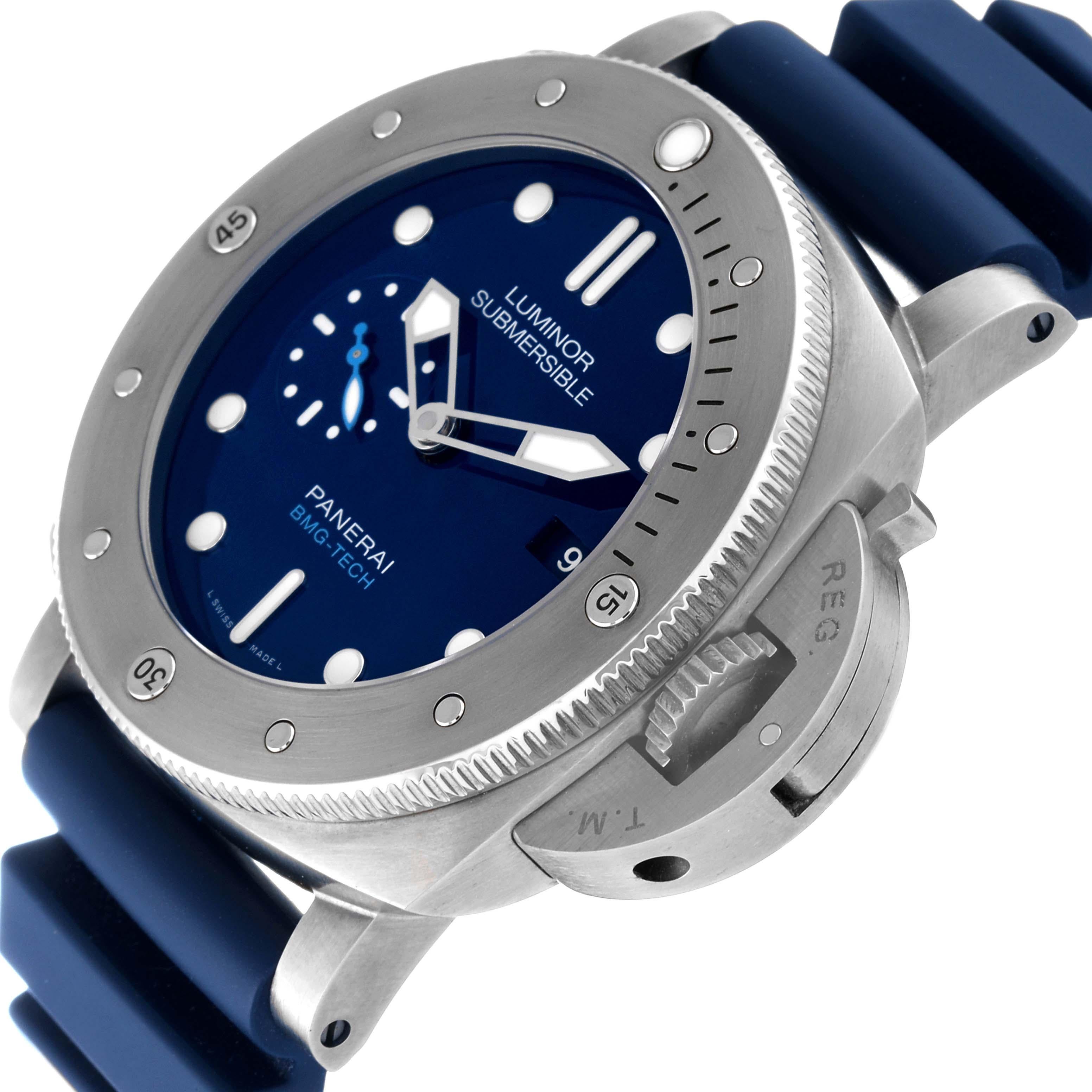 Panerai Submersible BMG-TECH Blue Dial Mens Watch PAM00692 Box Papers 2