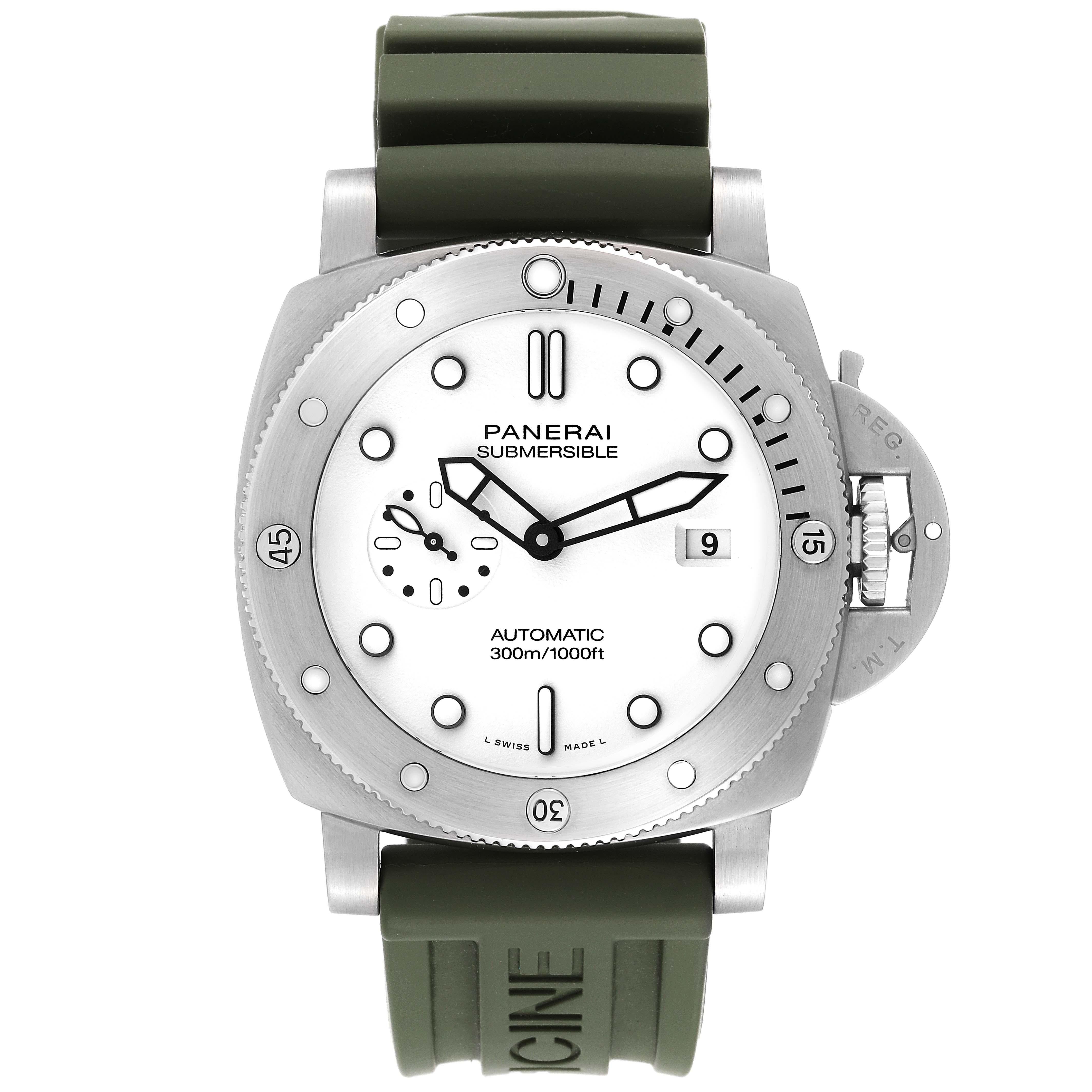 Panerai Submersible QuarantaQuattro Bianco Steel Mens Watch PAM01226 Box Card. Automatic self-winding movement. Stainless steel cushion case, 44.0 mm in diameter. Panerai patented crown protector. Unidirectional rotating diver's bezel. Scratch
