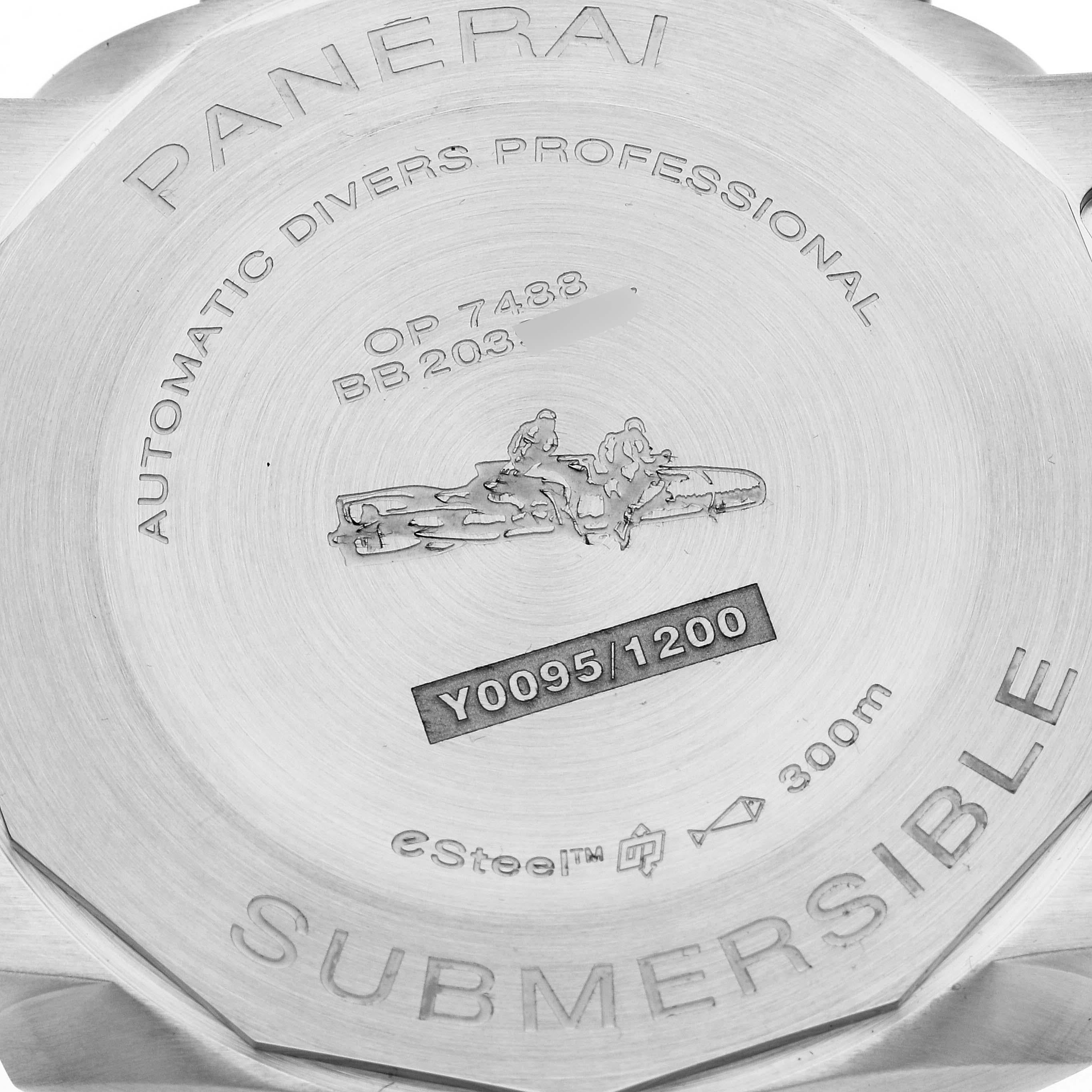 Panerai Submersible QuarantaQuattro Verde Smeraldo Steel Mens Watch PAM01287 Unworn. Automatic self-winding movement. Stainless steel cushion case, 44.0 mm in diameter. Panerai patented crown protector. Unidirectional rotating brushed stainless