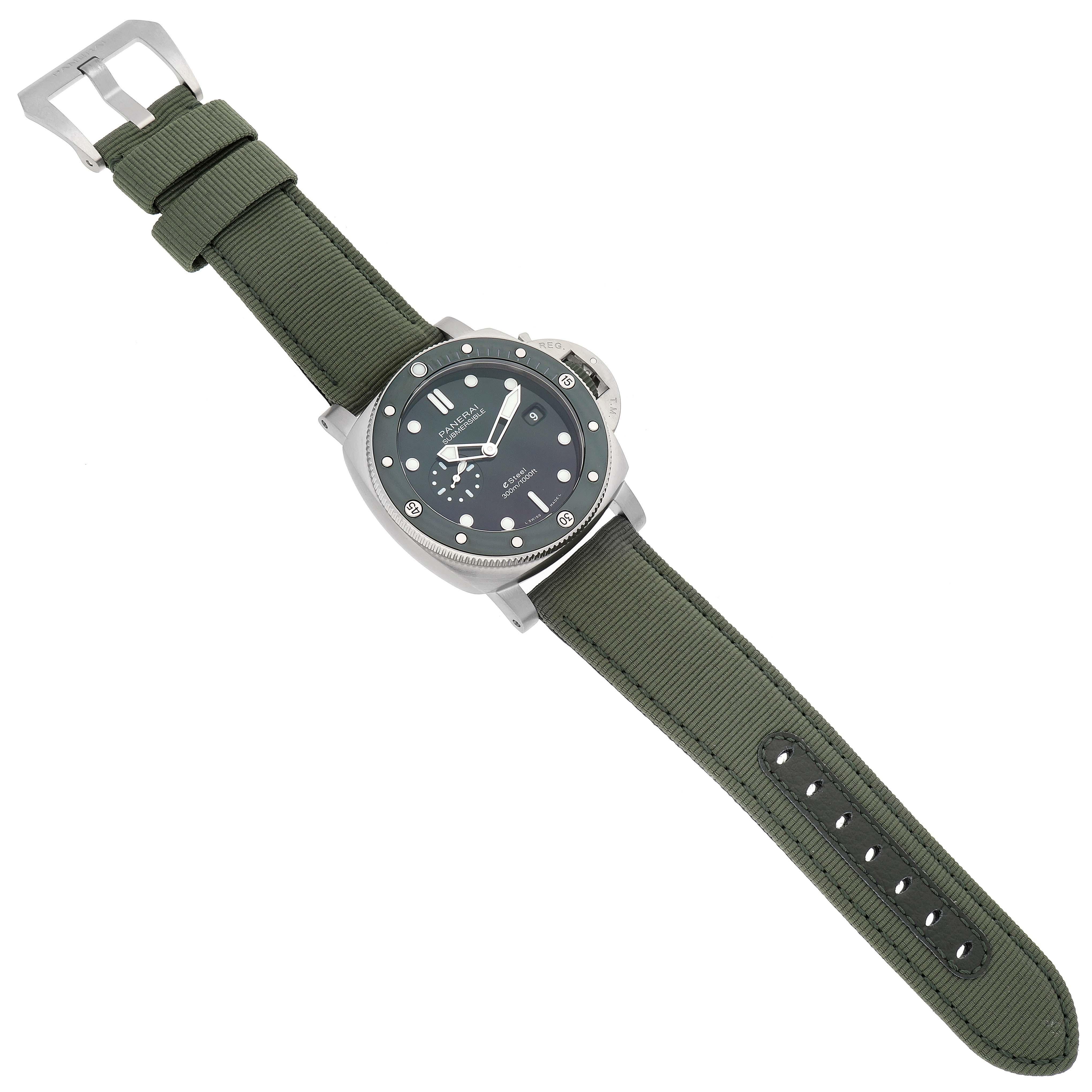 Panerai Submersible QuarantaQuattro Verde Smeraldo Steel Watch PAM01287 Unworn 4