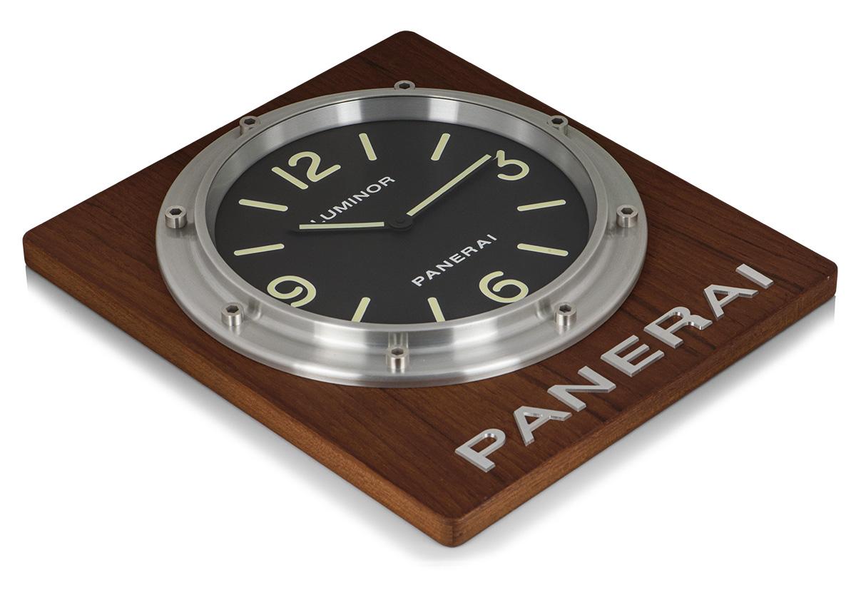 Panerai Wanduhr Aluminium und Holz schwarzes Zifferblatt B&P OP6670 Damen