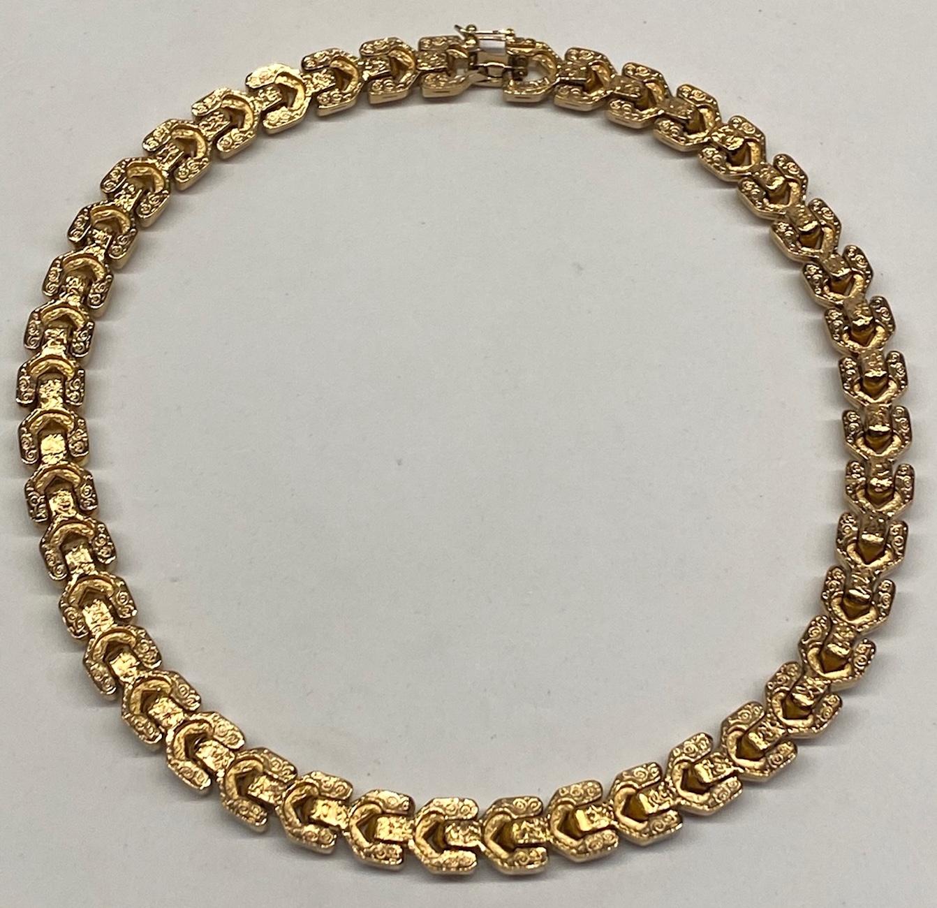 Panetta 1980s Gold & Rhinestone Y Link Necklace 5