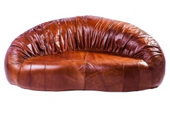 Pangolin-Sofa von Egg Designs