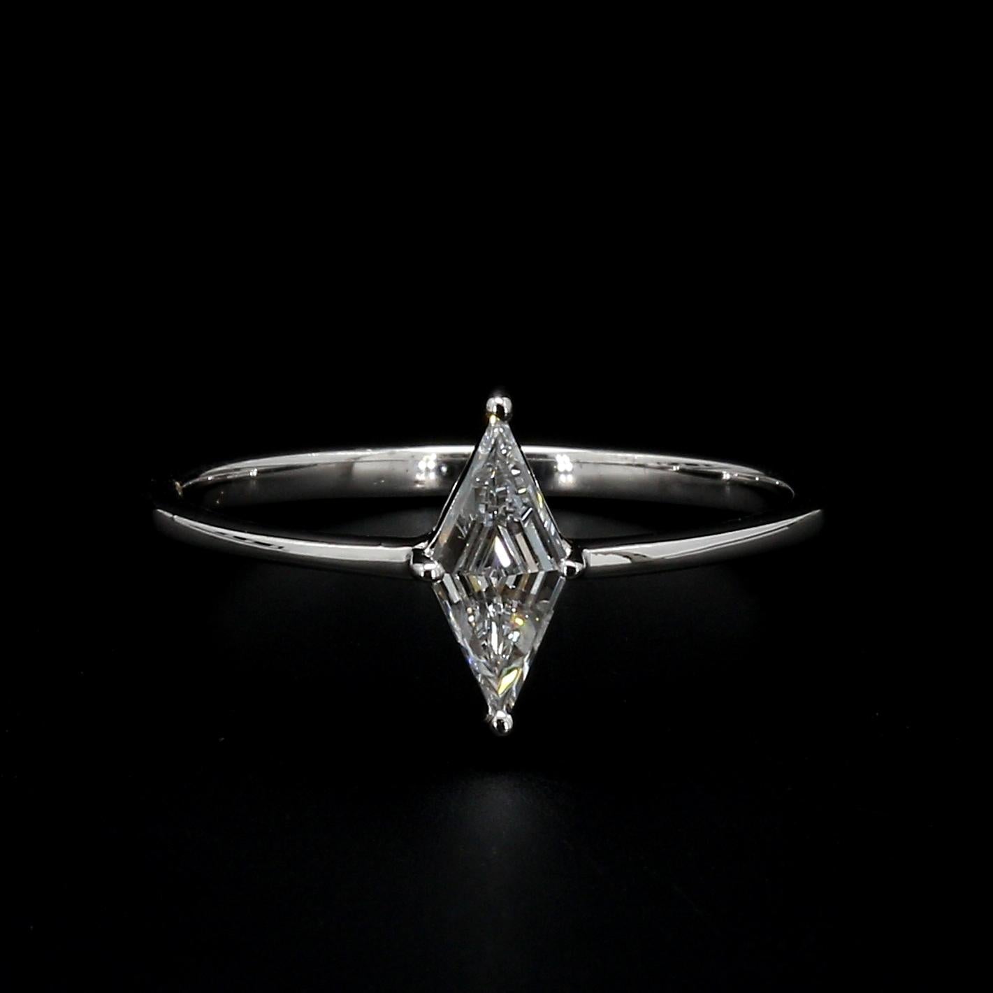 Panim 0.25CTS Kite Shape Diamond 18K White Gold Ring For Sale 11