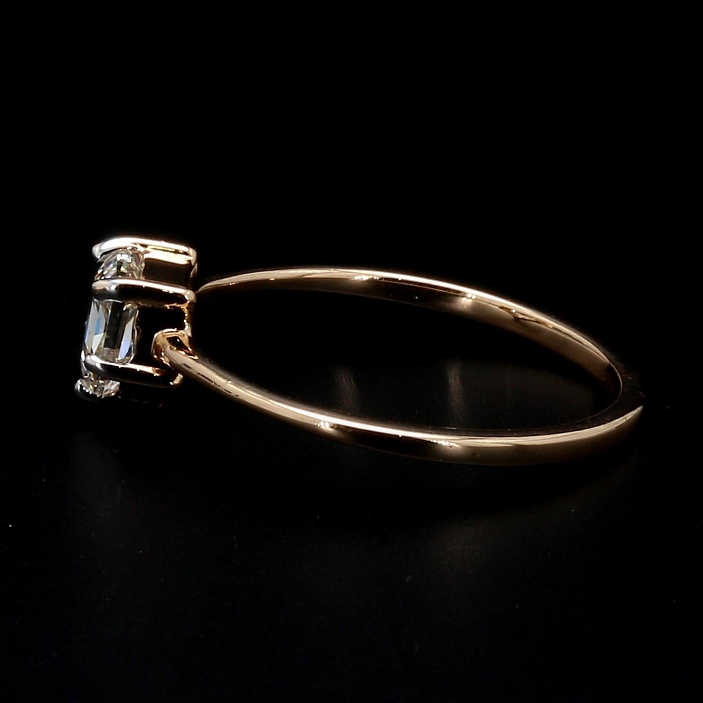 Panim 0.46 Carats Shield shape diamond 18k Yellow Gold Ring For Sale 11