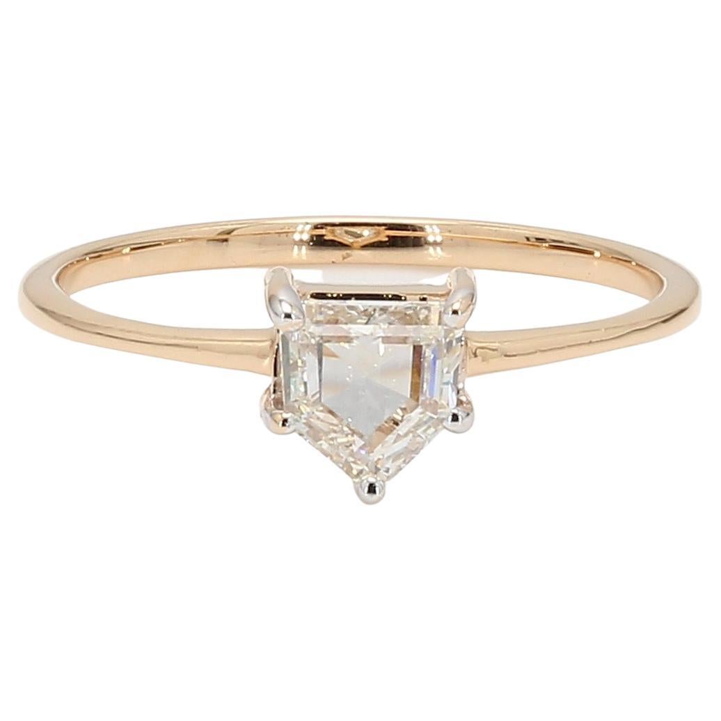 Panim 0.46 Carats Shield shape diamond 18k Yellow Gold Ring For Sale