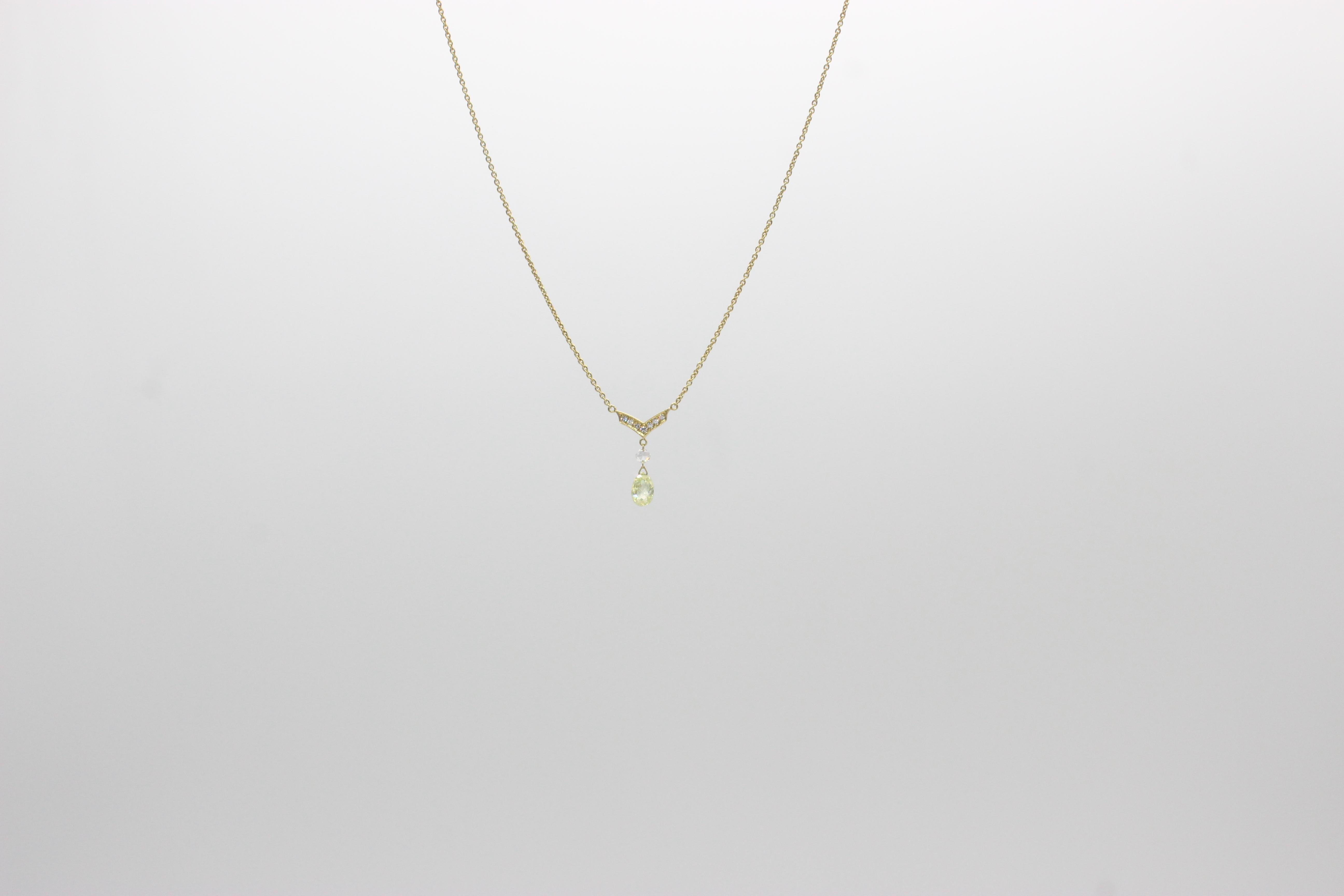 Modern PANIM 0.57 Carat Diamond Briolette 18K Yellow Gold Pendant Necklace For Sale