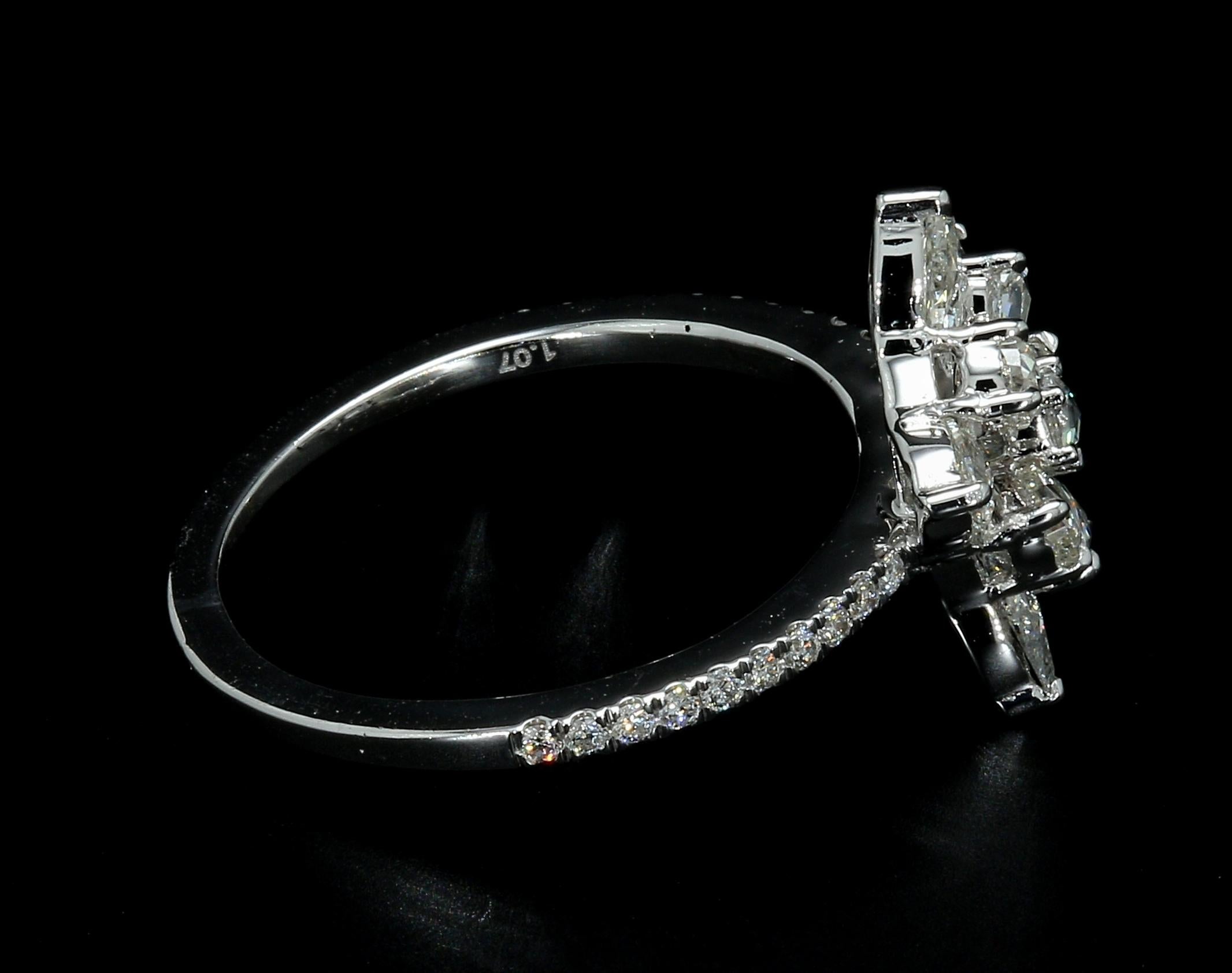 PANIM  1.14 Carat Diamond Rosecut 18K White Gold Snowflake Ring For Sale 2
