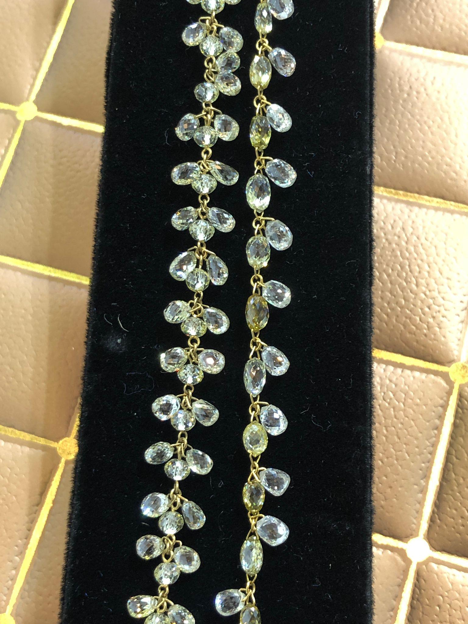 PANIM 12.71 Diamond Briolette Yellow Gold Floral Bracelet For Sale 4