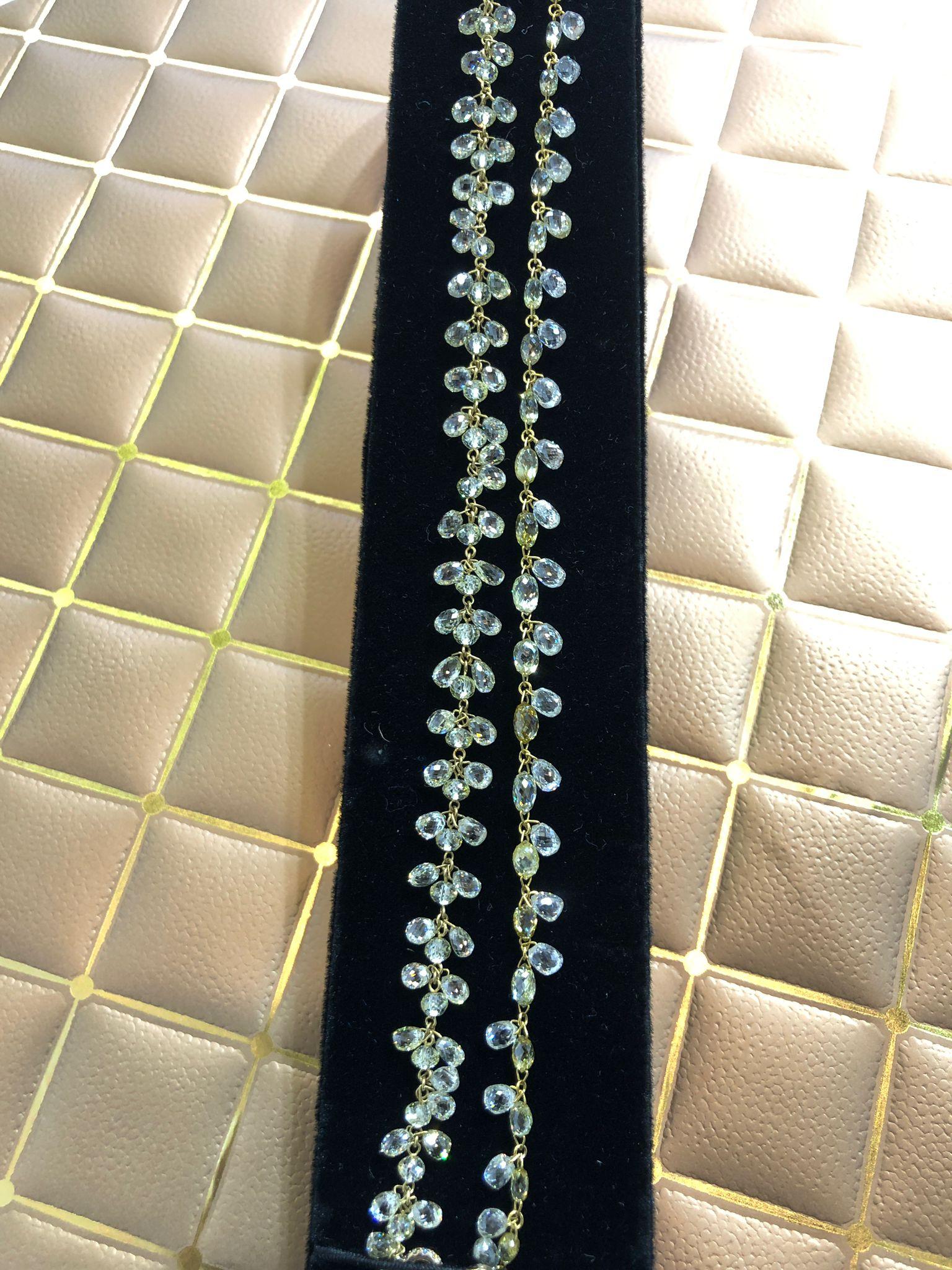 PANIM 12.71 Diamond Briolette Yellow Gold Floral Bracelet For Sale 7