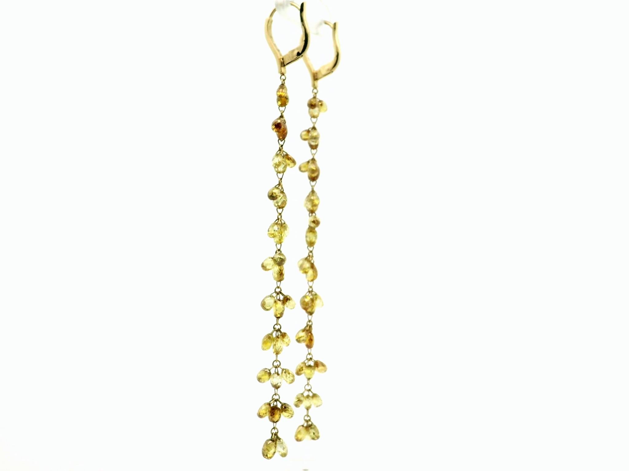 Boucles d'oreilles Briolette en or jaune 18K avec diamant de couleur fantaisie 17.25 carats en vente 4