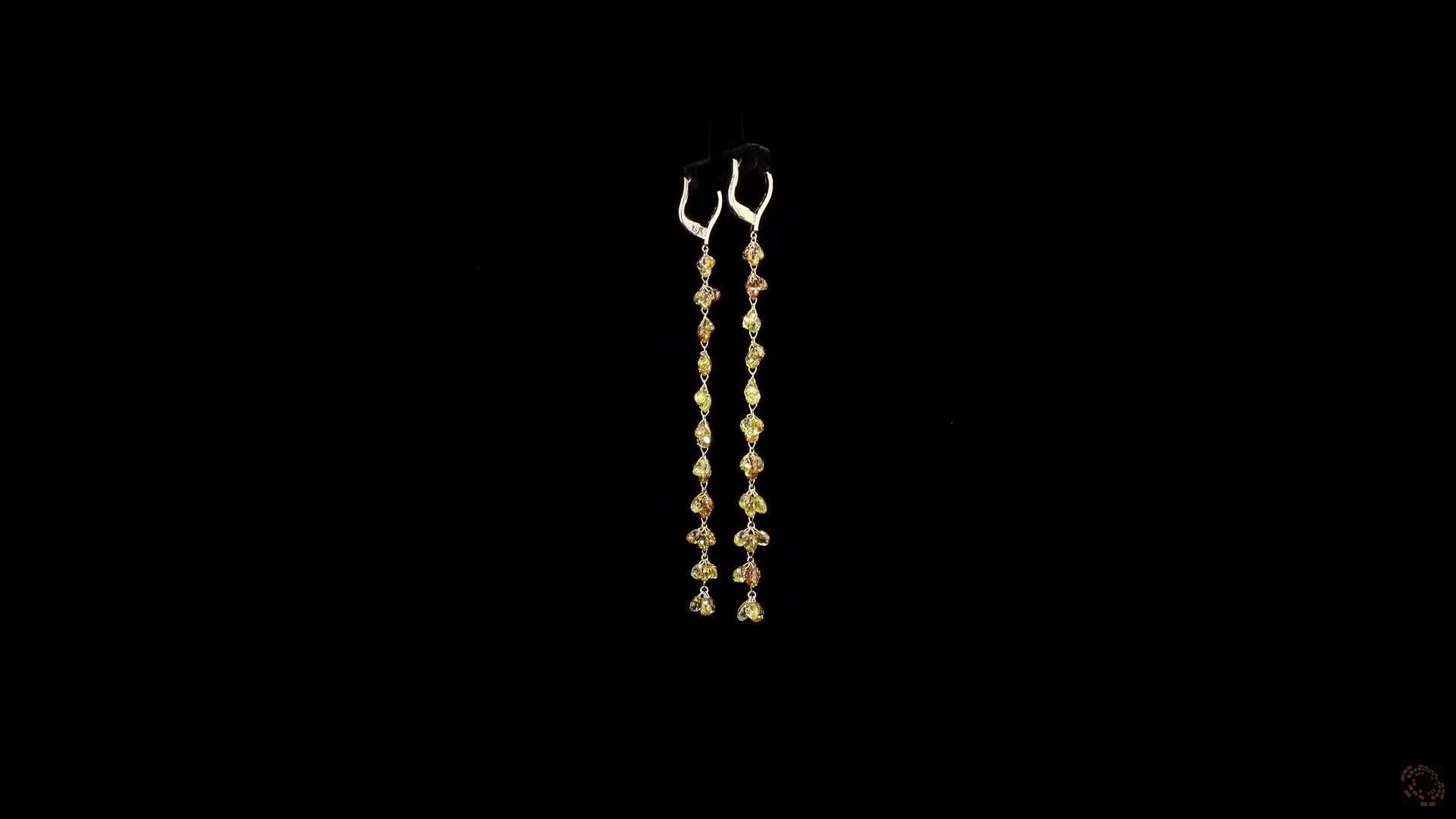 Boucles d'oreilles Briolette en or jaune 18K avec diamant de couleur fantaisie 17.25 carats en vente 2