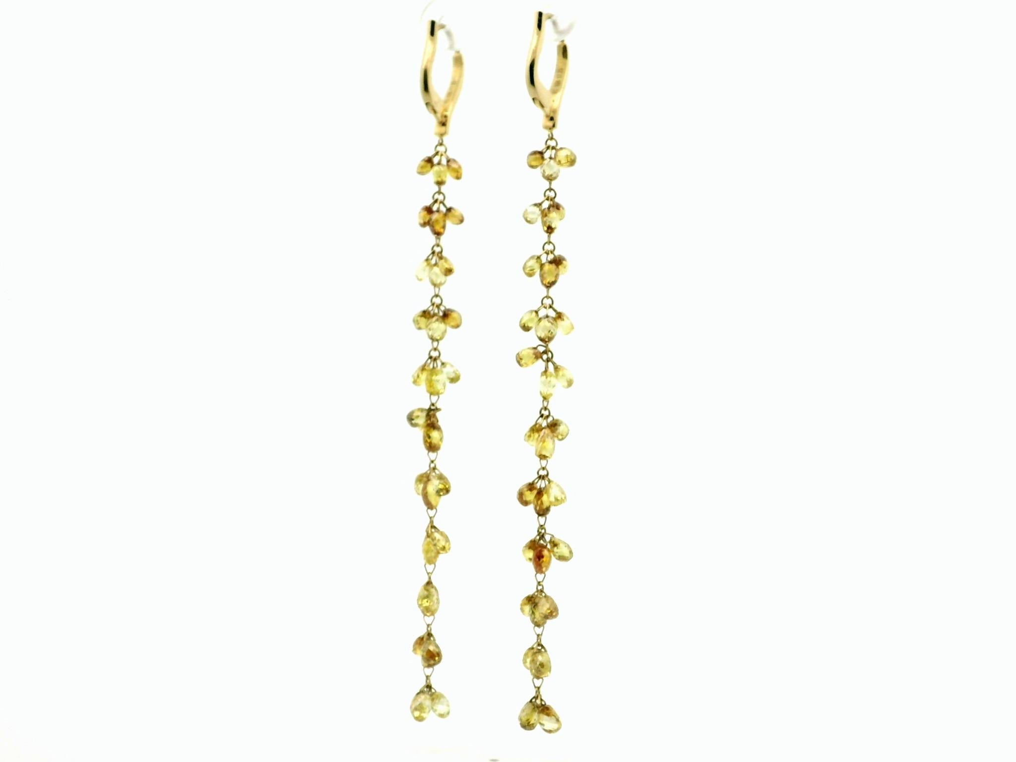 Boucles d'oreilles Briolette en or jaune 18K avec diamant de couleur fantaisie 17.25 carats en vente 3
