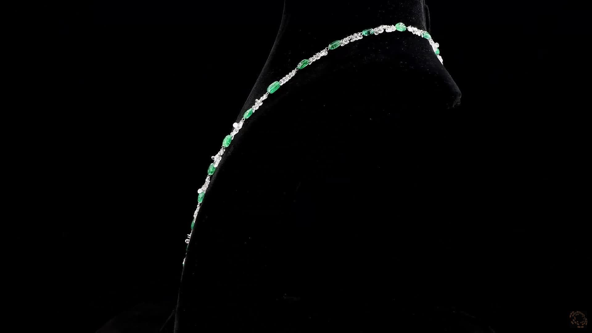 Rose Cut PANIM 18k White Gold 41.39 Carat Diamond Rosecut & Emerald Floral Necklace For Sale