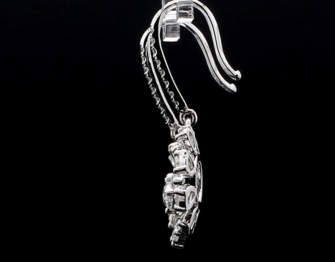 PANIM Orecchini floreali con diamante Rosecut in oro bianco 18k in vendita 6