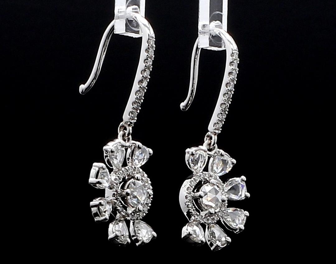 PANIM Orecchini floreali con diamante Rosecut in oro bianco 18k in vendita 9
