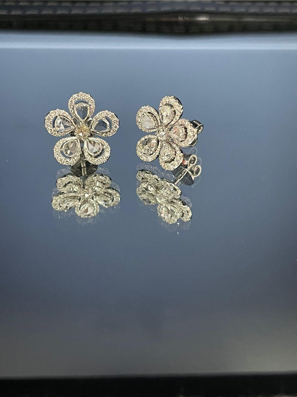 PANIM 18K White Gold Diamond Rosecut Floral Stud Earrings For Sale 3