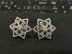 PANIM 18k White Gold Diamond  Rosecut Star Stud Earrings