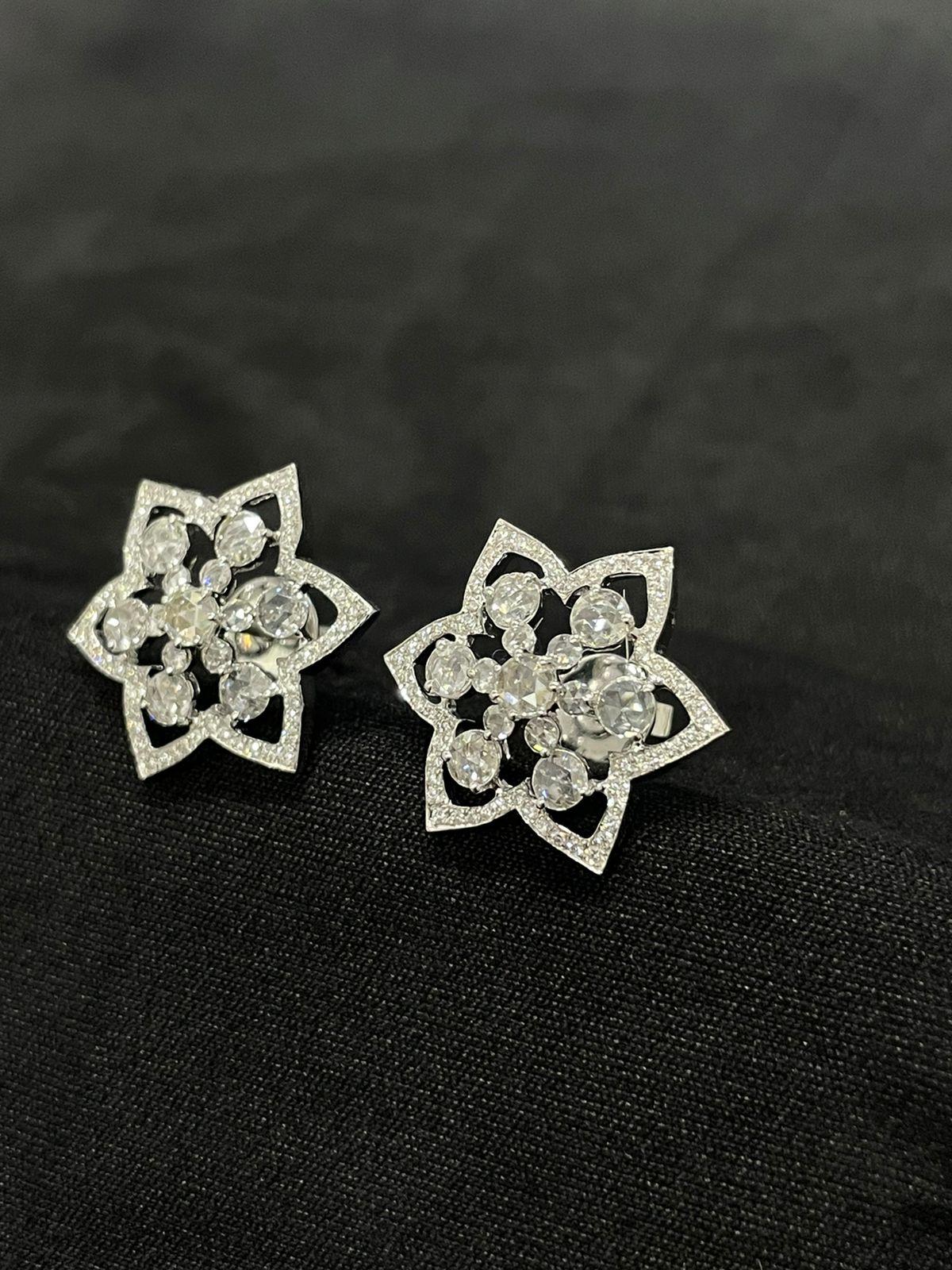 PANIM 18k White Gold Diamond  Rosecut Star Stud Earrings  For Sale 1