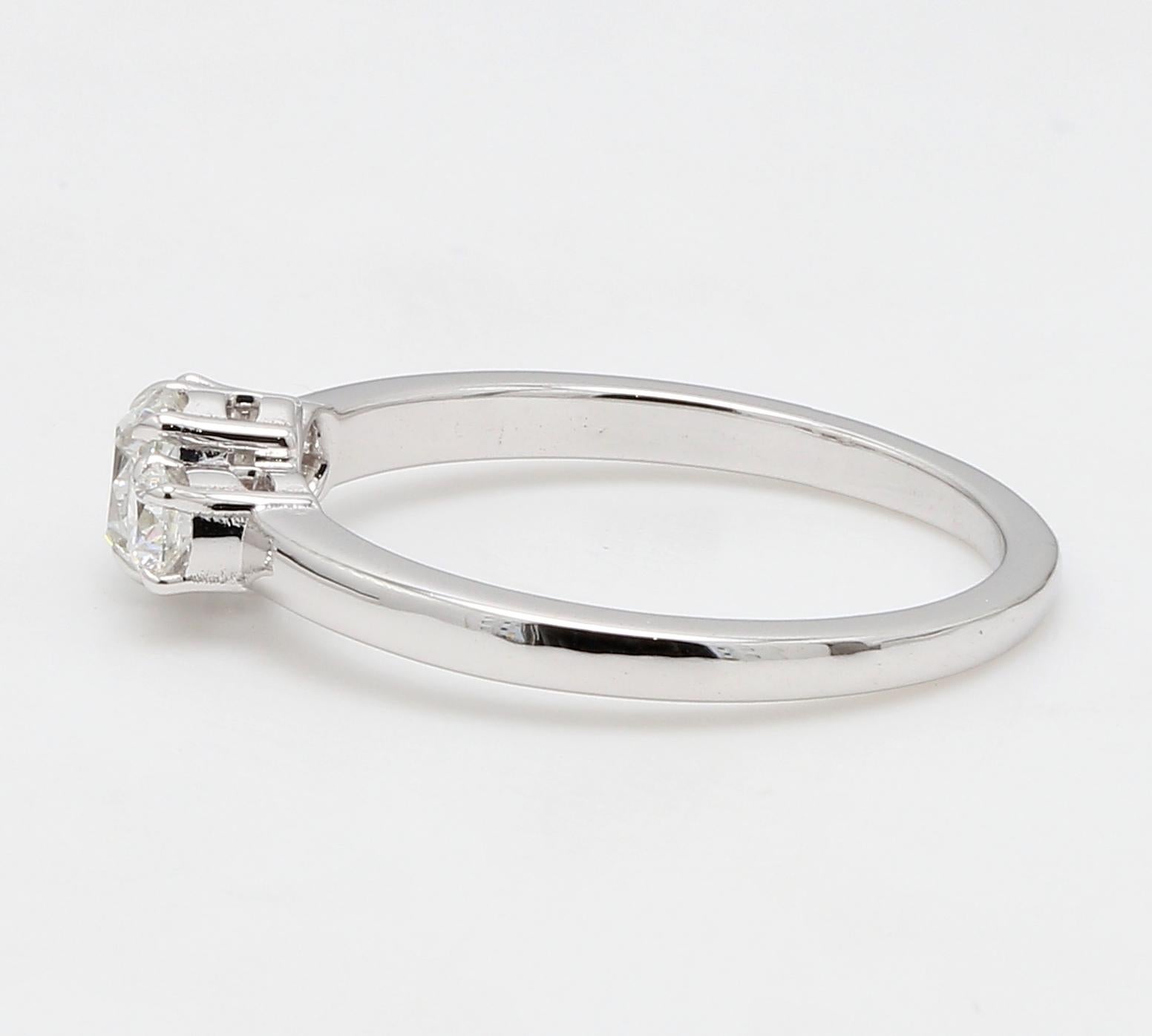 PANIM 18k White Gold Three Piece Old Mine Cut Ring In New Condition For Sale In Tsim Sha Tsui, Hong Kong