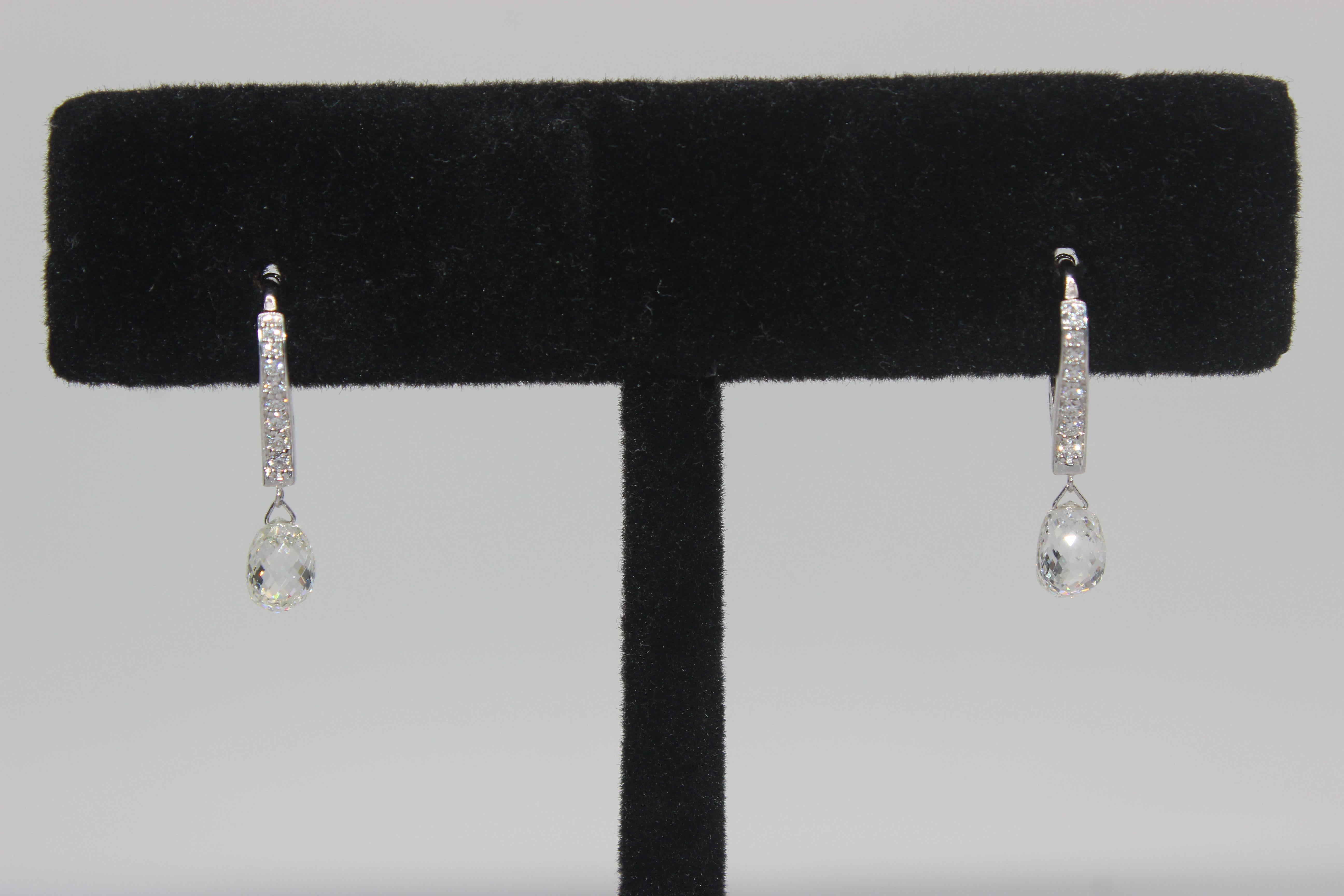 PANIM 2 Carat Diamond Briolette 18K White Gold Dangling Earrings

Sure to set your look apart from the rest, these exquisite drop earrings sparkle with Briolette-cut diamonds. With ease and elegance, these classic Briolette drop earrings complete
