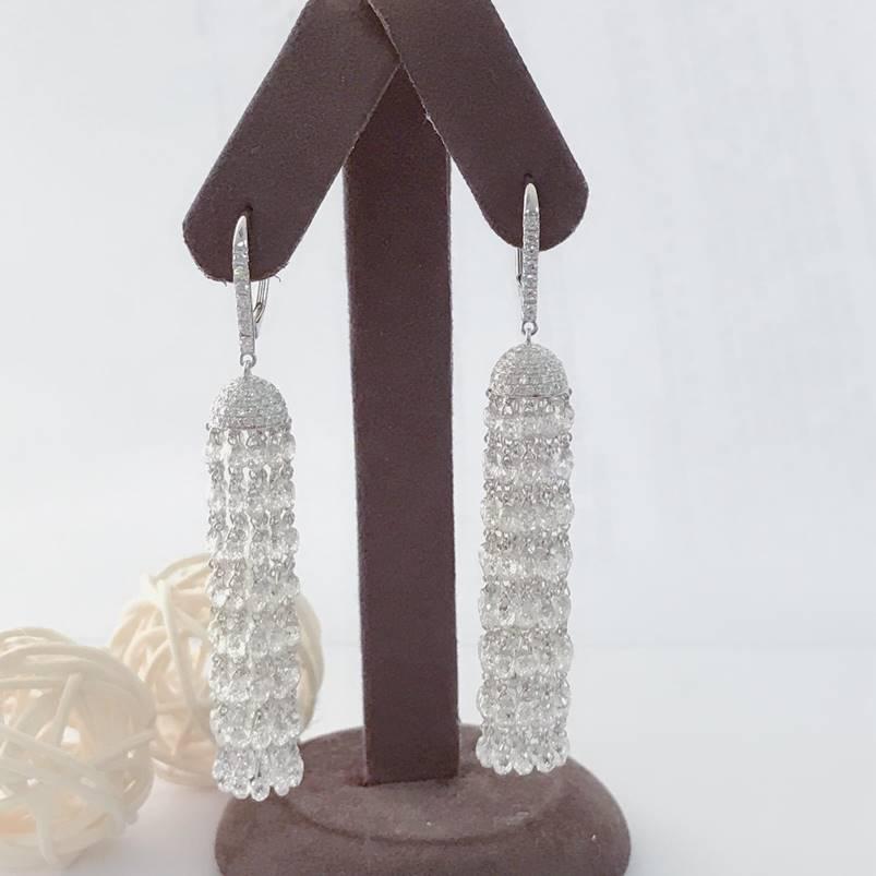 PANIM Boucles d'oreilles à pompon en or blanc 18 carats avec briolette de diamants 30 carats en vente 3