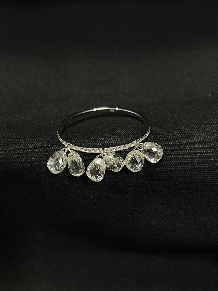 PANIM 3cts Diamond Briolette Dangling Ring 18 Karat Gold For Sale 4