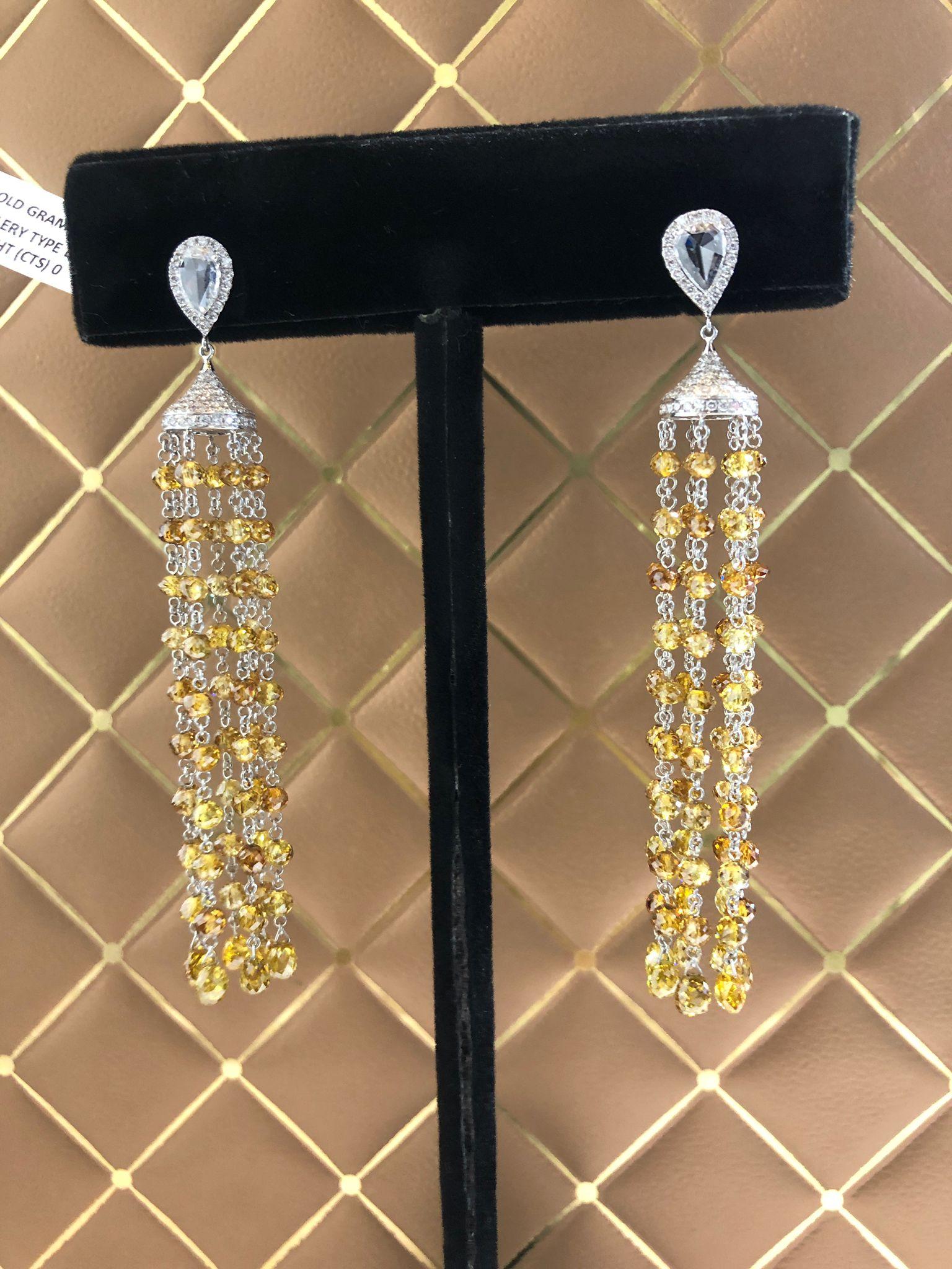 PANIM Boucles d'oreilles cocktail en or blanc 18 carats avec perles de diamants de couleur fantaisie de 40 carats en vente 1