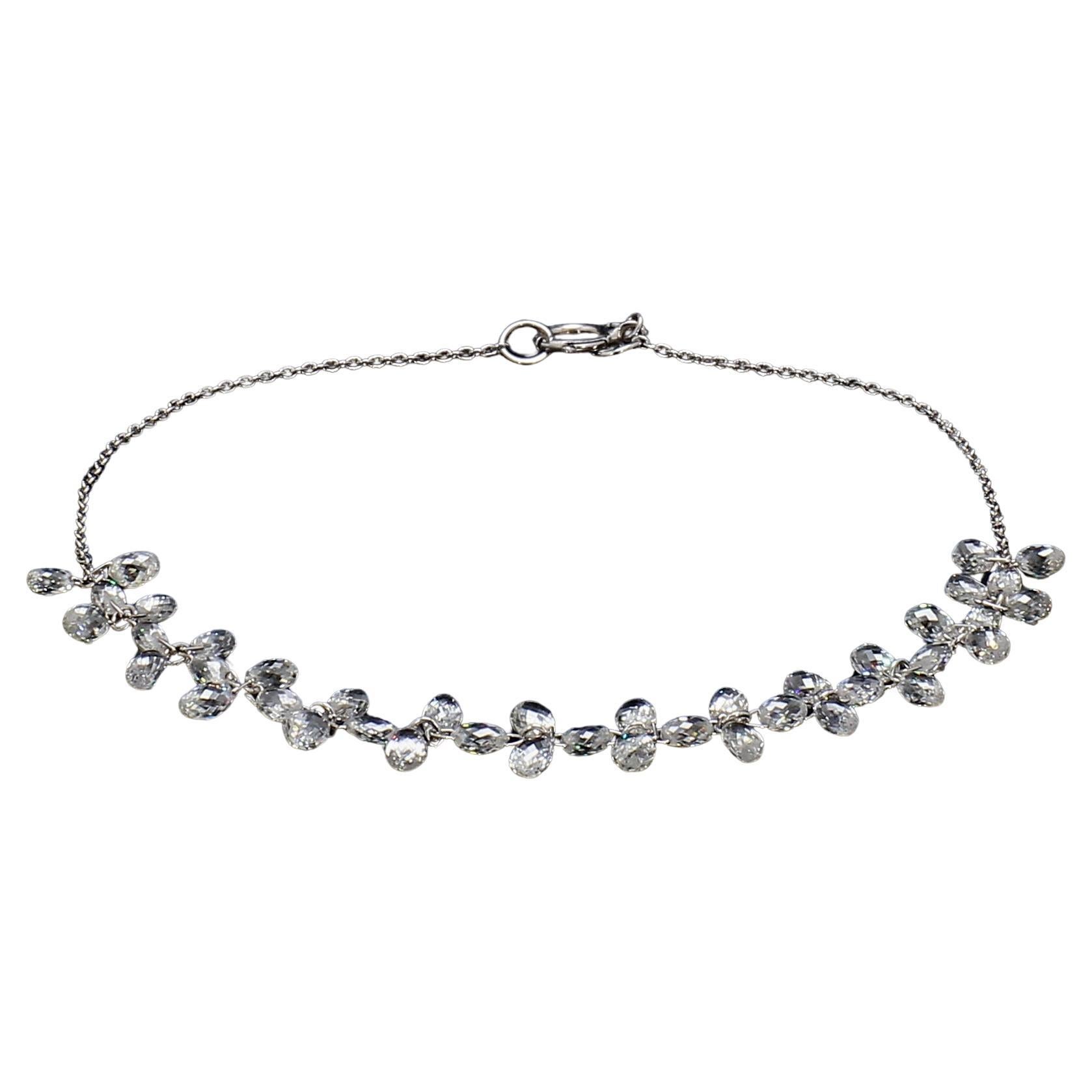 Panim 4.64 Carats 18k White Gold Diamond Briolette Floral Bracelet For Sale