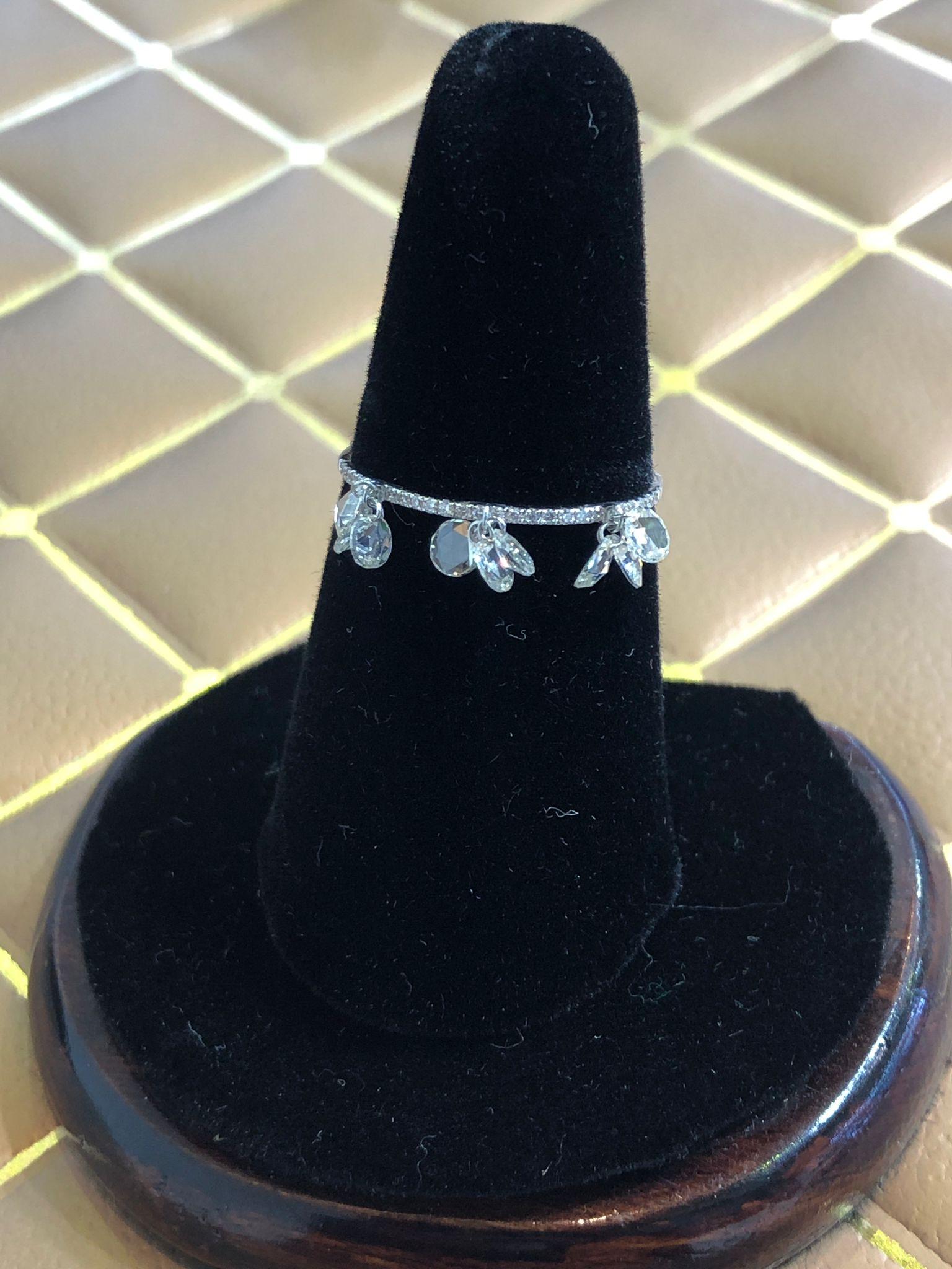 PANIM 9pcs Diamond Rosecut Dangling Ring 18 Karat Gold For Sale 2