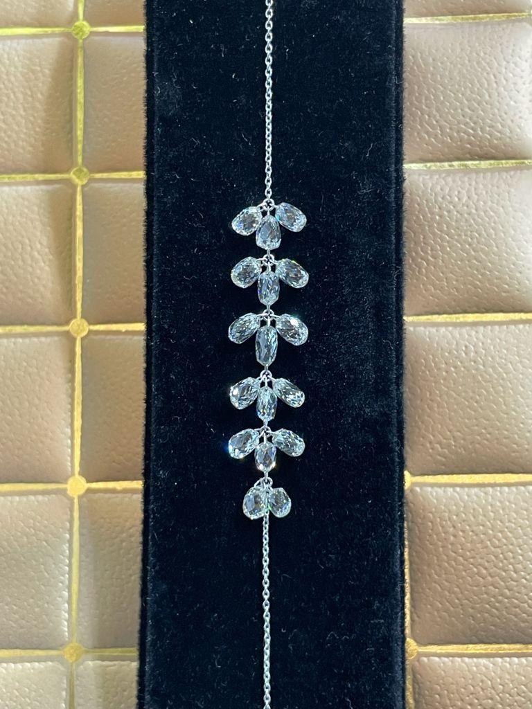 Modern PANIM Briolette Flower Diamond Bracelet 18 Karat White Gold For Sale
